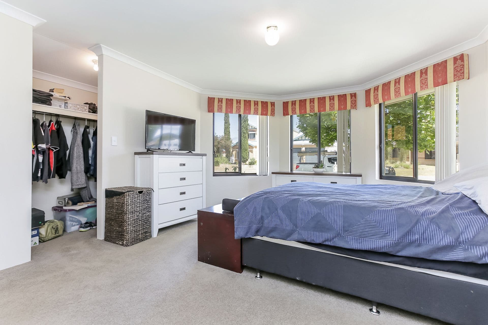 8 Warnford Street, Butler, WA, 6036, Butler - Thumbnail 3