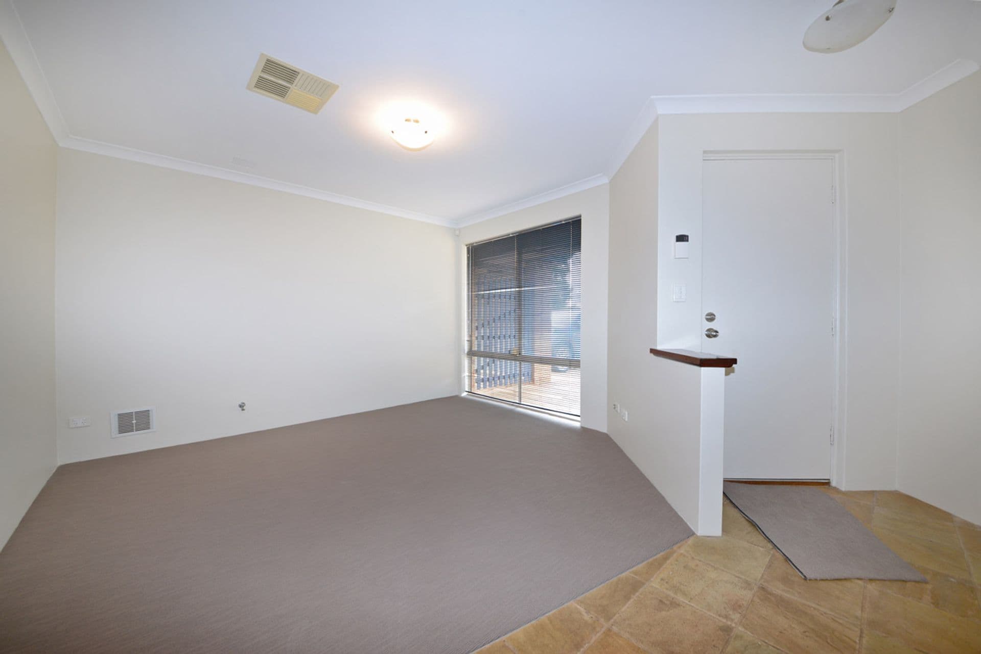 Unit 1, Ocean Keys Commercial Centre, 1868 Marmion Avenue, Clarkson, WA, 6030, Clarkson - Thumbnail 2