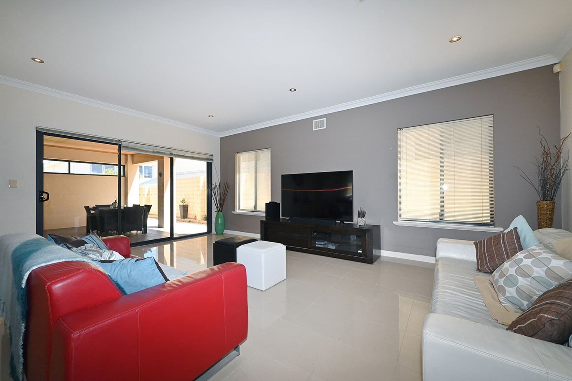 11 Portrush Way, Mindarie, WA, 6030, Mindarie - Thumbnail 5