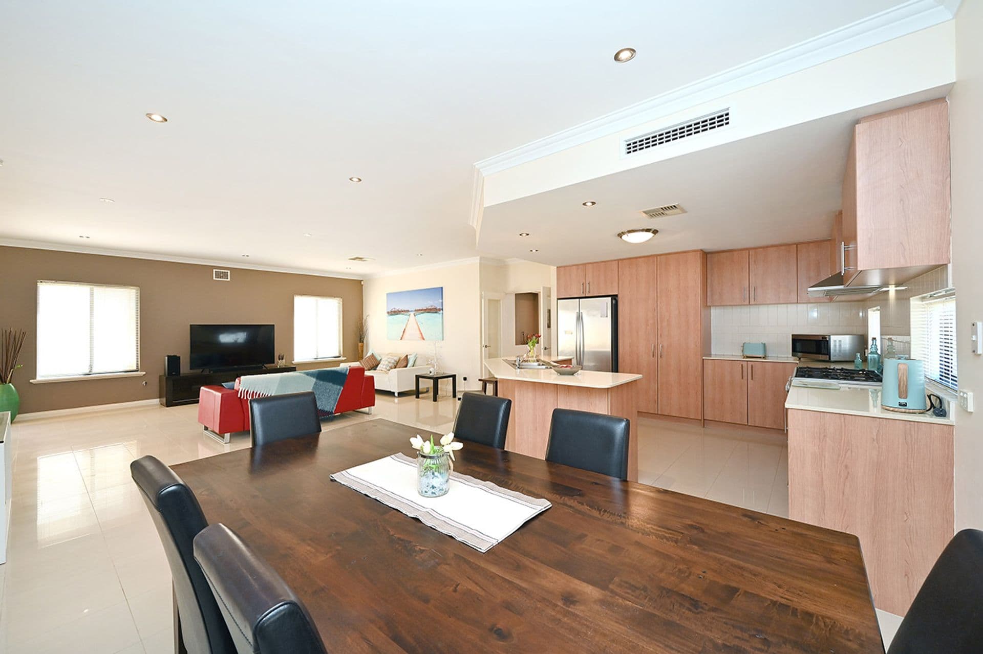 11 Portrush Way, Mindarie, WA, 6030, Mindarie - Thumbnail 8