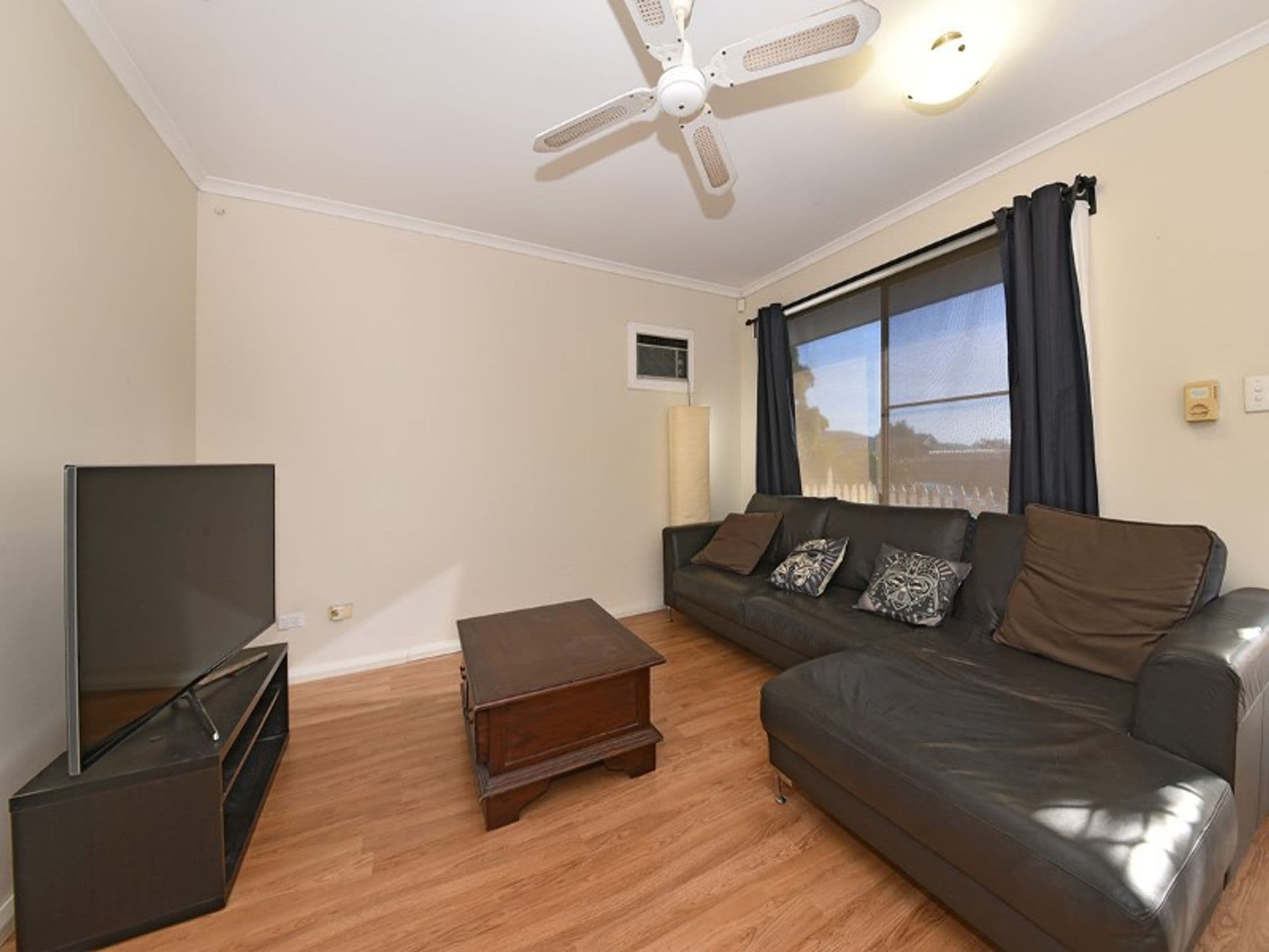 39 Porongurup Drive, Clarkson, WA, 6030, Clarkson - Thumbnail 3