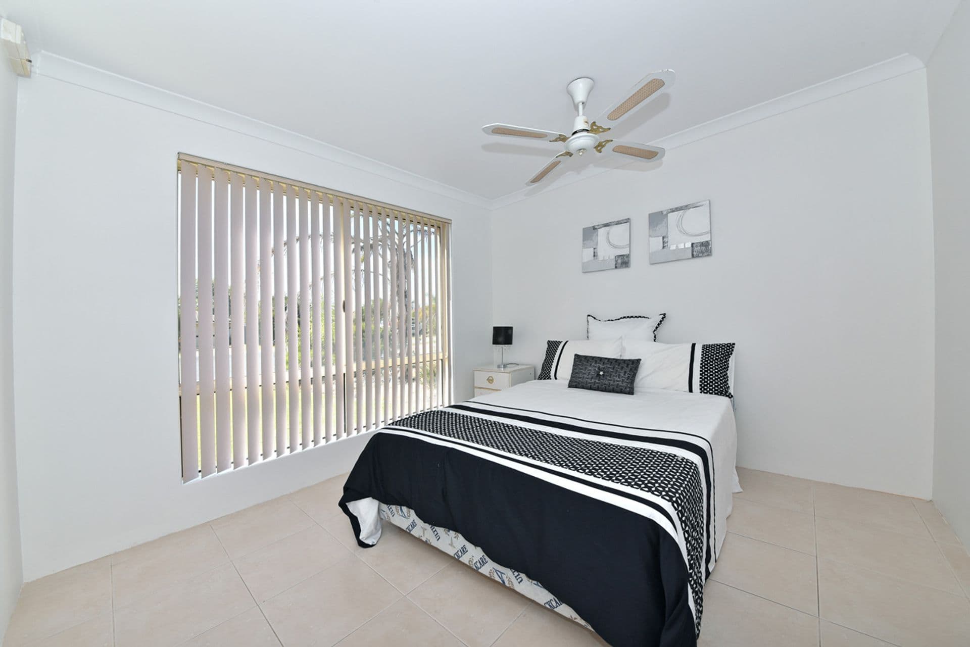 12 Galvin Heights, Clarkson, WA, 6030, Clarkson - Thumbnail 4