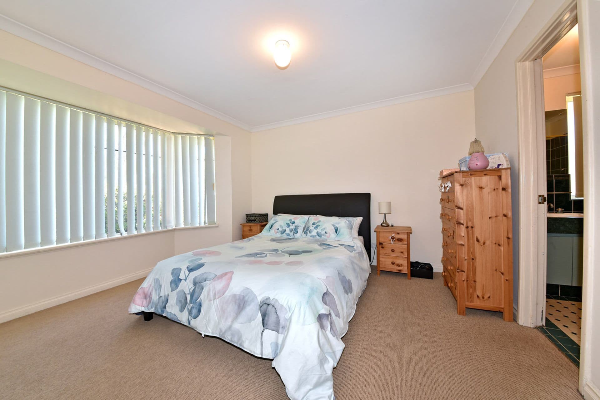 6 Savona Grove, Mindarie, WA, 6030, Mindarie - Thumbnail 4