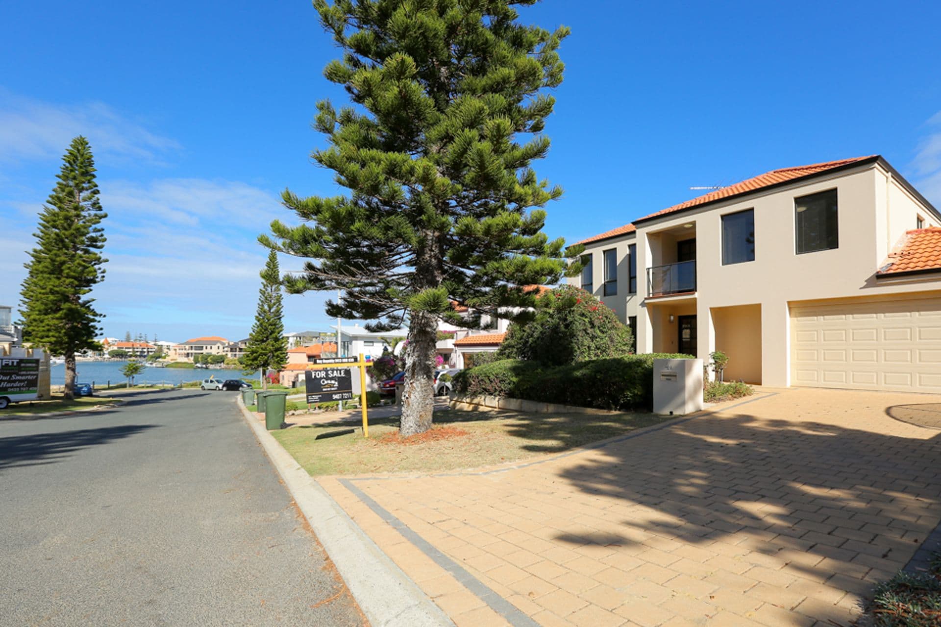4A Syros Court, Mindarie, WA, 6030, Mindarie - Thumbnail 2
