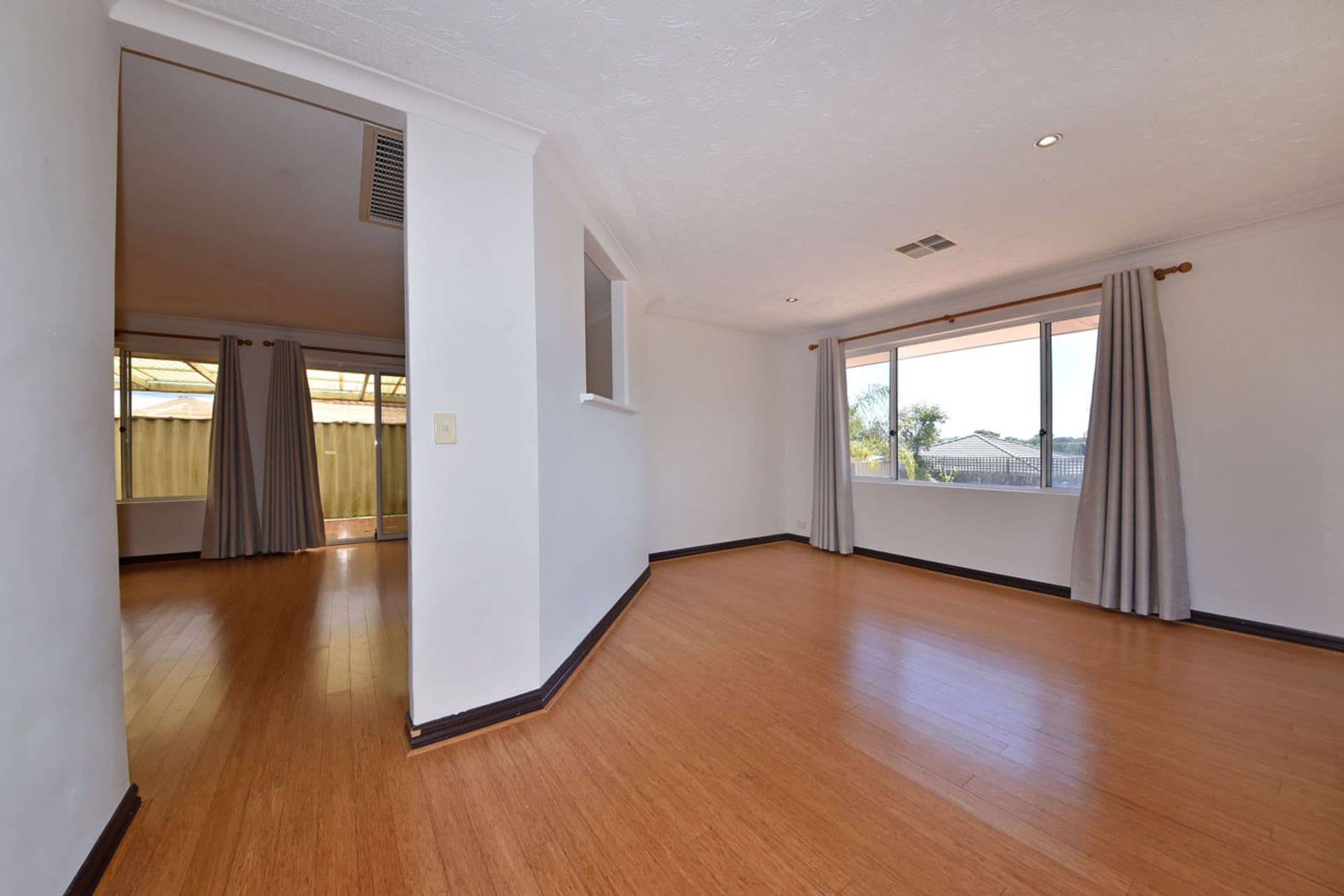 20 Whiston Crescent, Clarkson, WA, 6030, Clarkson - Thumbnail 5