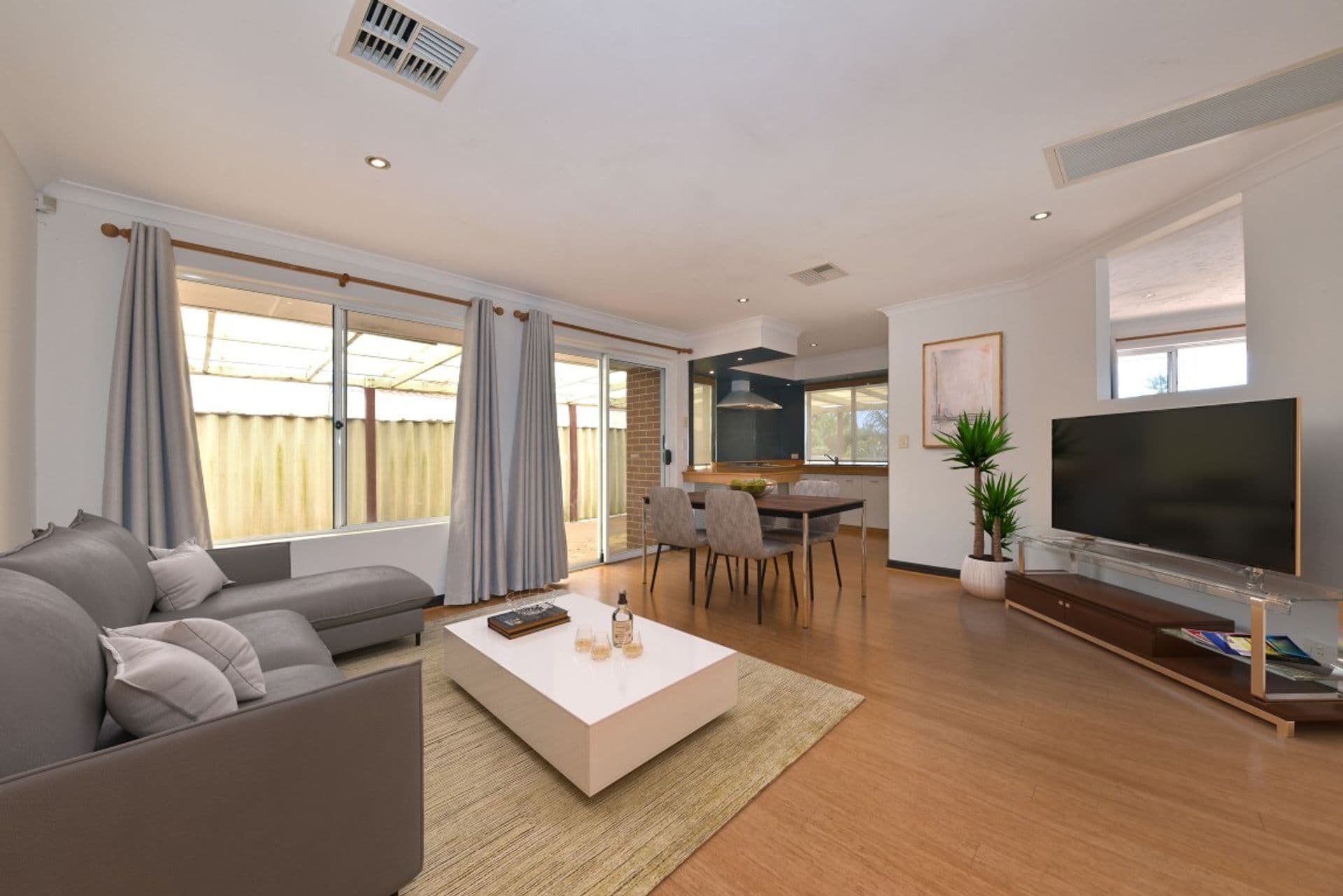 20 Whiston Crescent, Clarkson, WA, 6030, Clarkson - Thumbnail 7