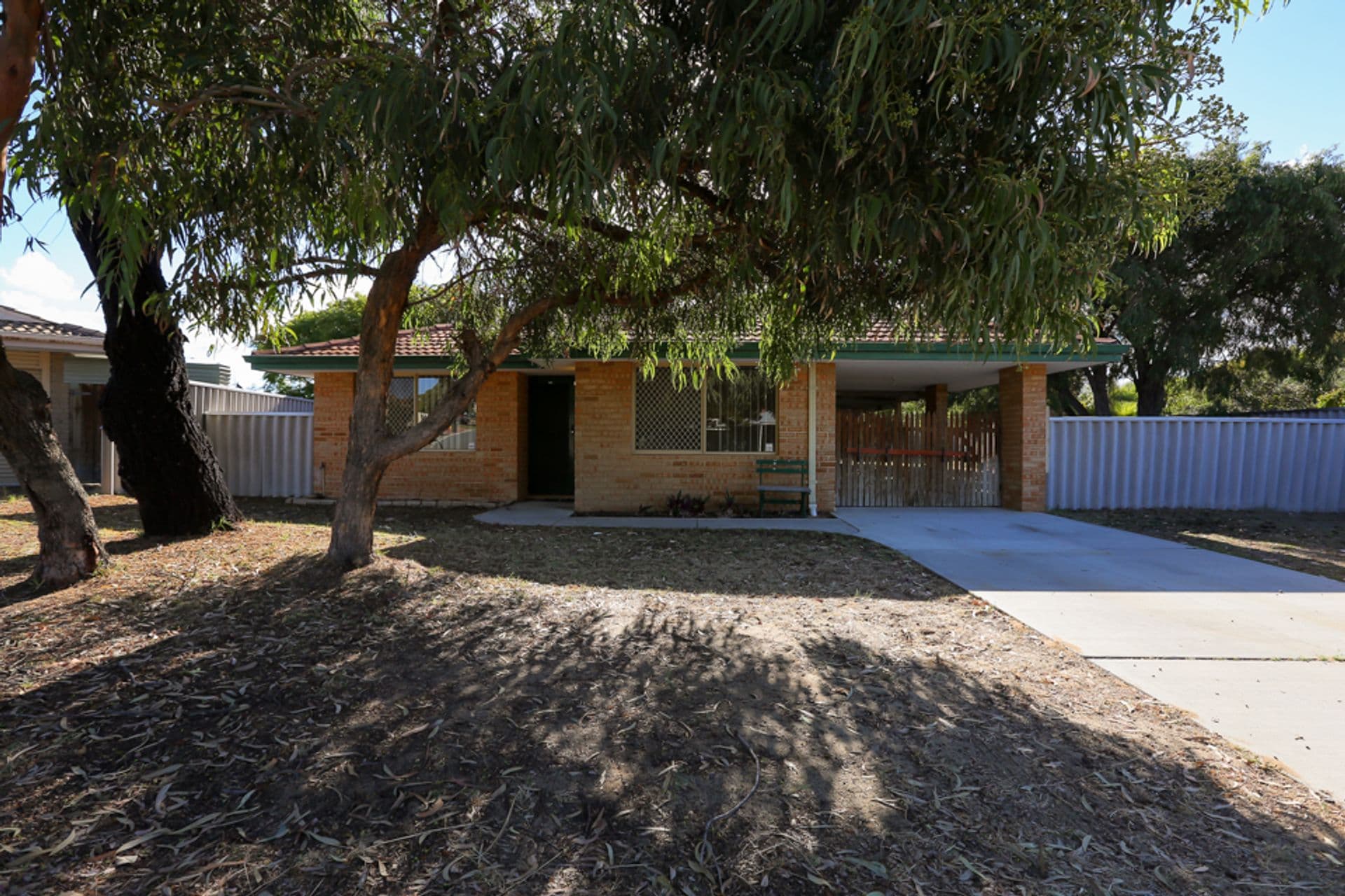 18 Serpentine Gardens, Clarkson, WA, 6030, Clarkson - Thumbnail 2