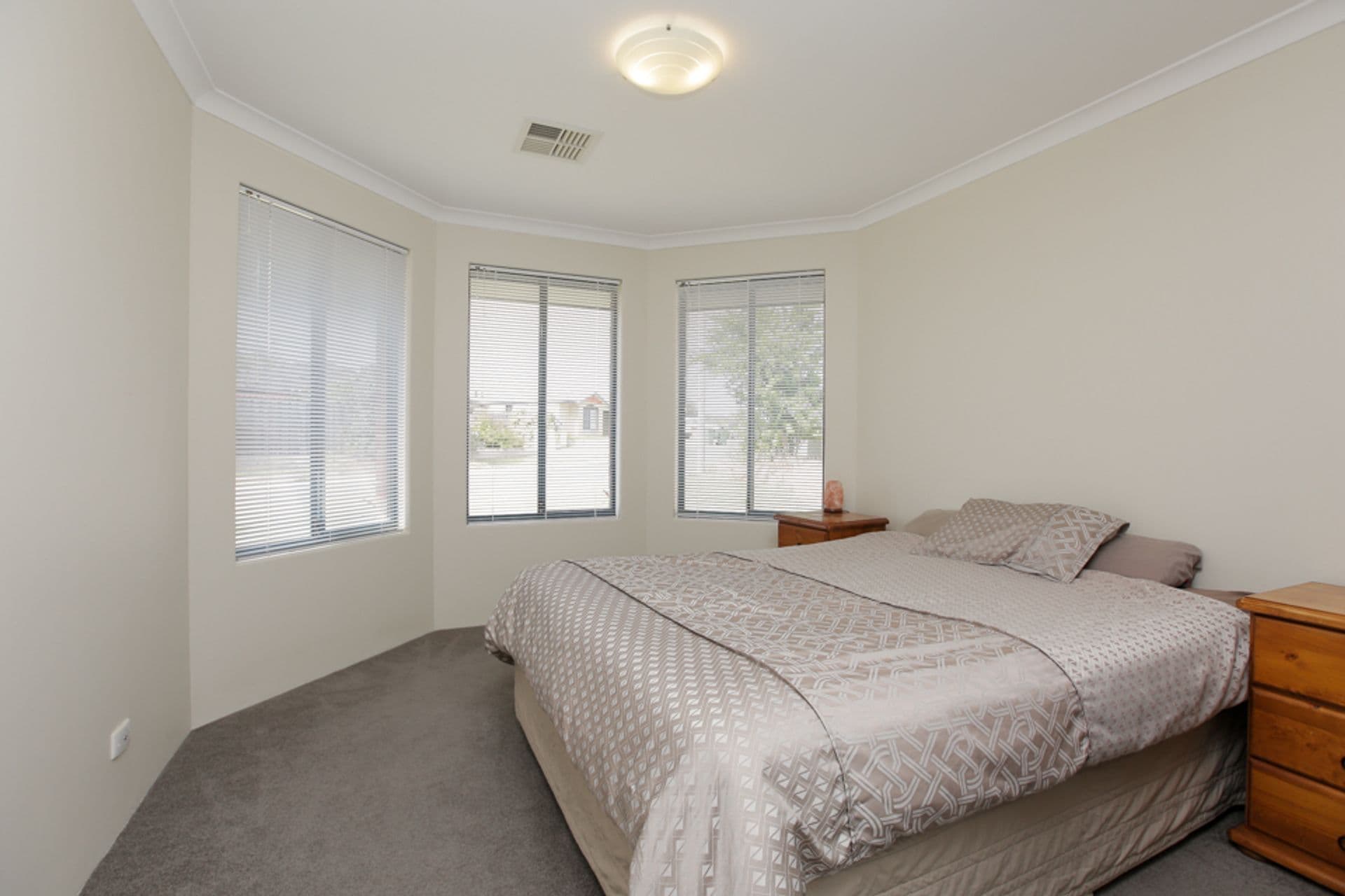 2 Alexander Court, Rasmussen, QLD, 4815, Rasmussen - Thumbnail 5