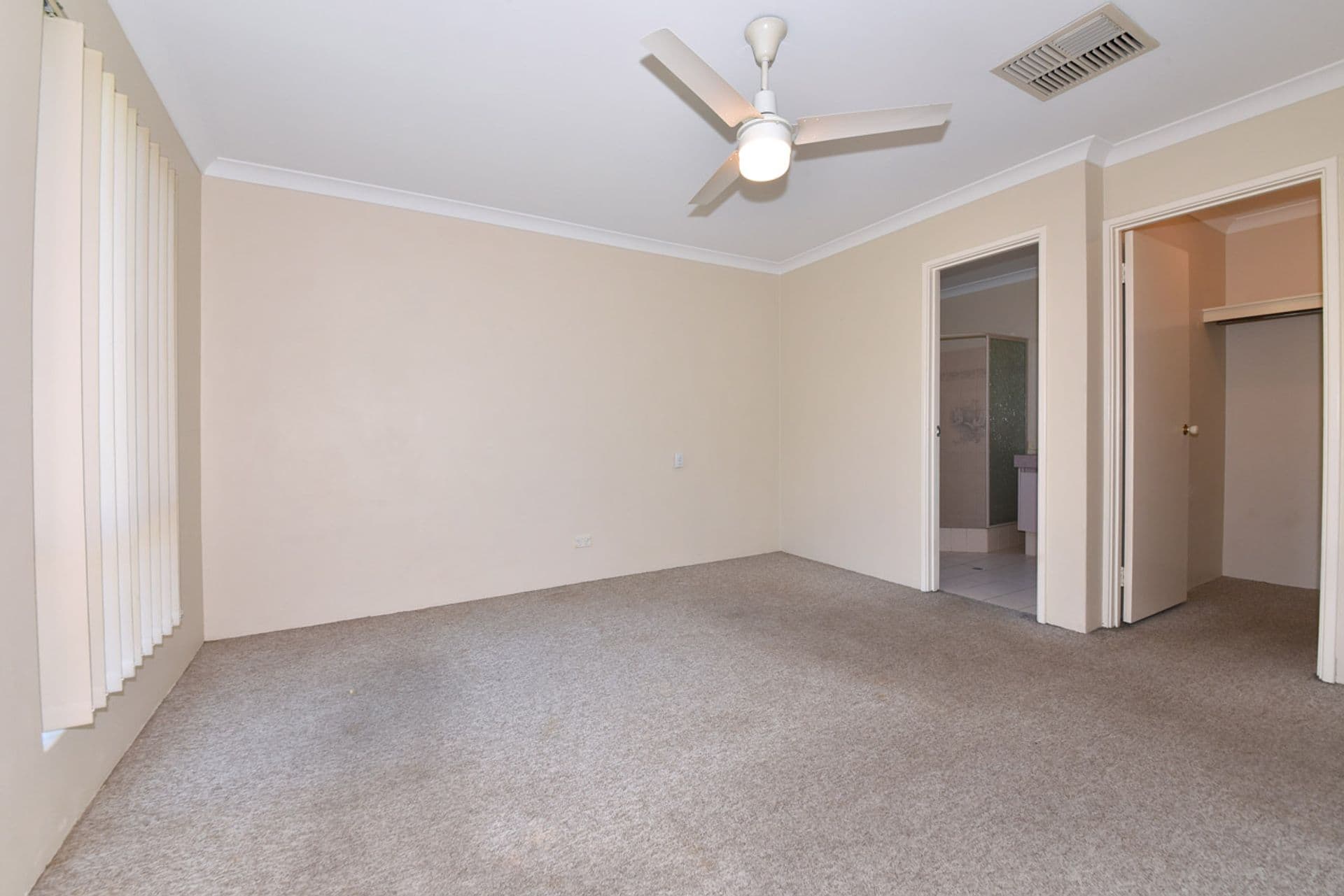 33 Morialta Avenue, Quinns Rocks, WA, 6030, Quinns Rocks - Thumbnail 5