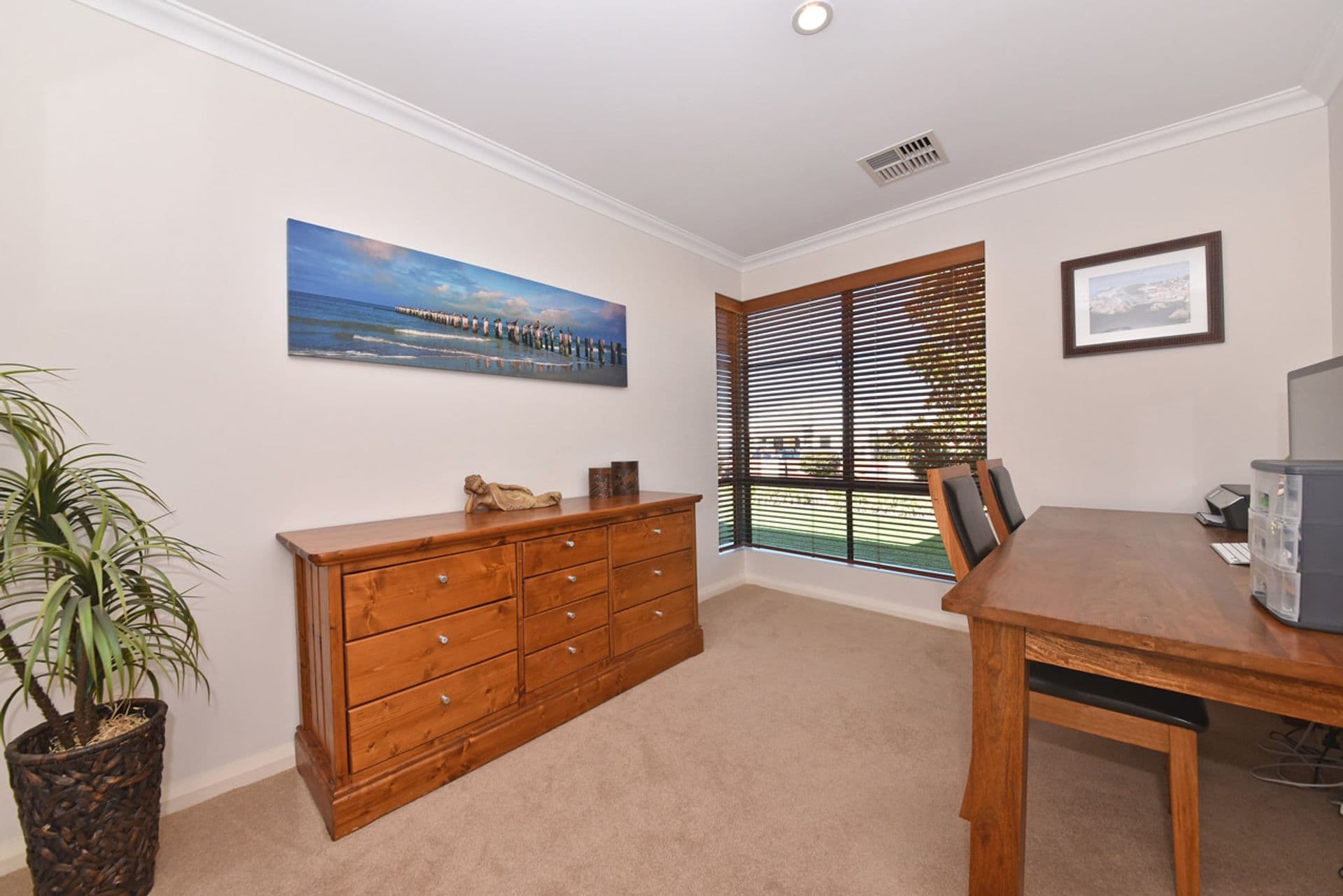 26 Seaspray Crescent, Jindalee, WA, 6036, Jindalee - Thumbnail 5