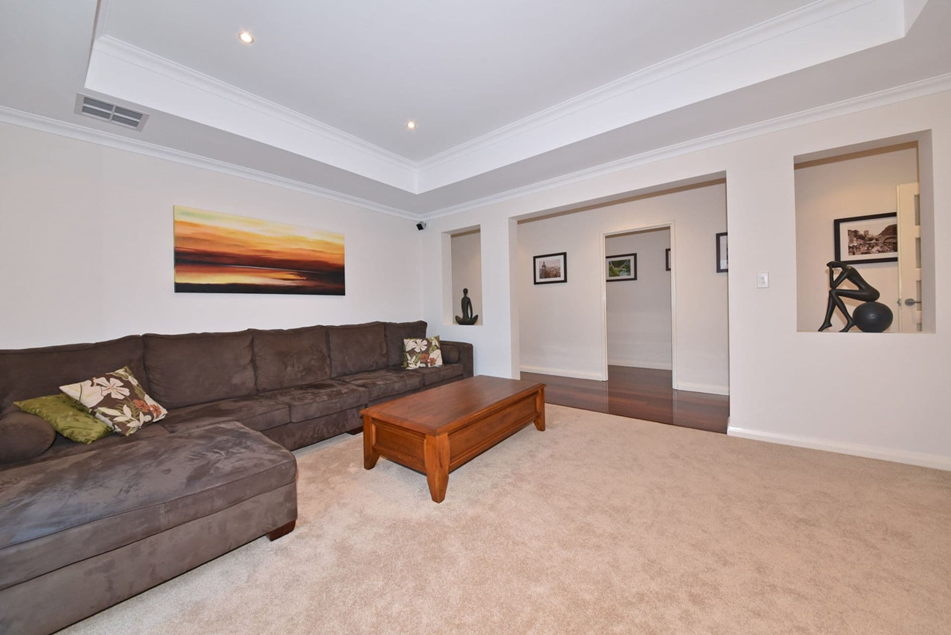 26 Seaspray Crescent, Jindalee, WA, 6036, Jindalee - Thumbnail 7