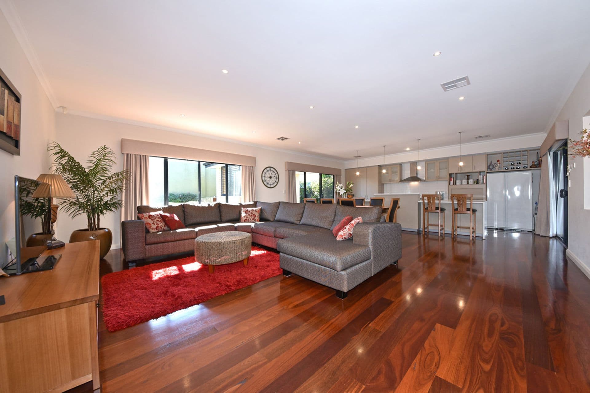 26 Seaspray Crescent, Jindalee, WA, 6036, Jindalee - Thumbnail 8