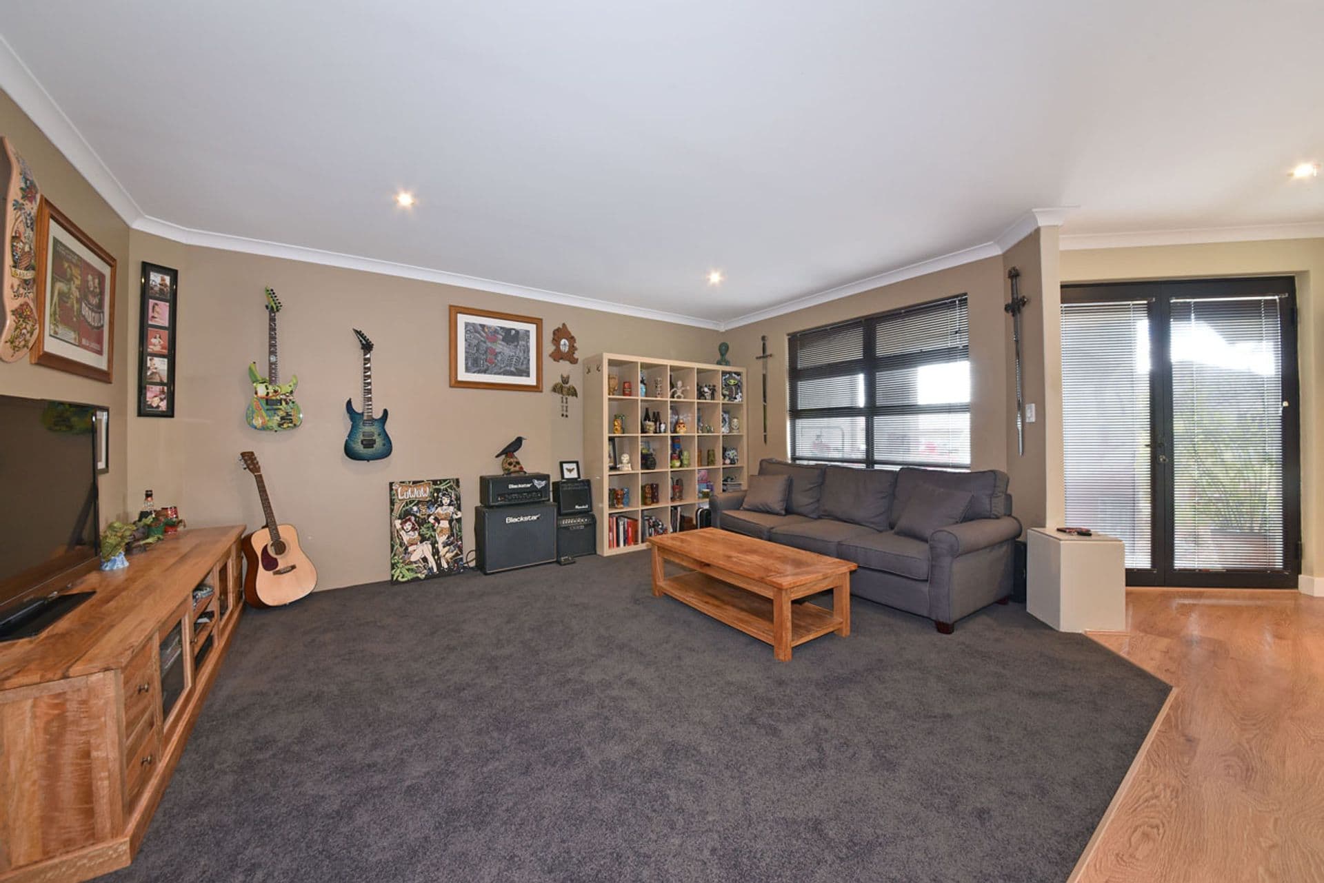 3 Springwood Close, Donvale, VIC, 3111, Donvale - Thumbnail 2