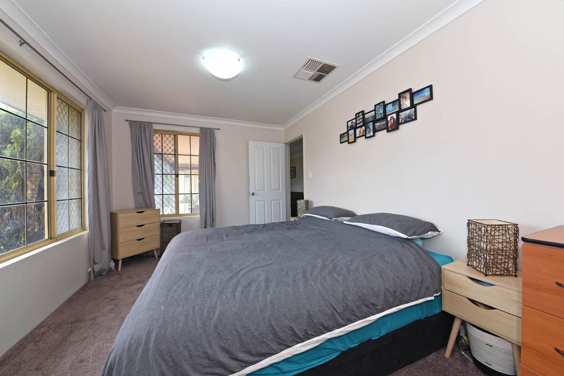 15 Serpentine Gardens, Clarkson, WA, 6030, Clarkson - Thumbnail 4