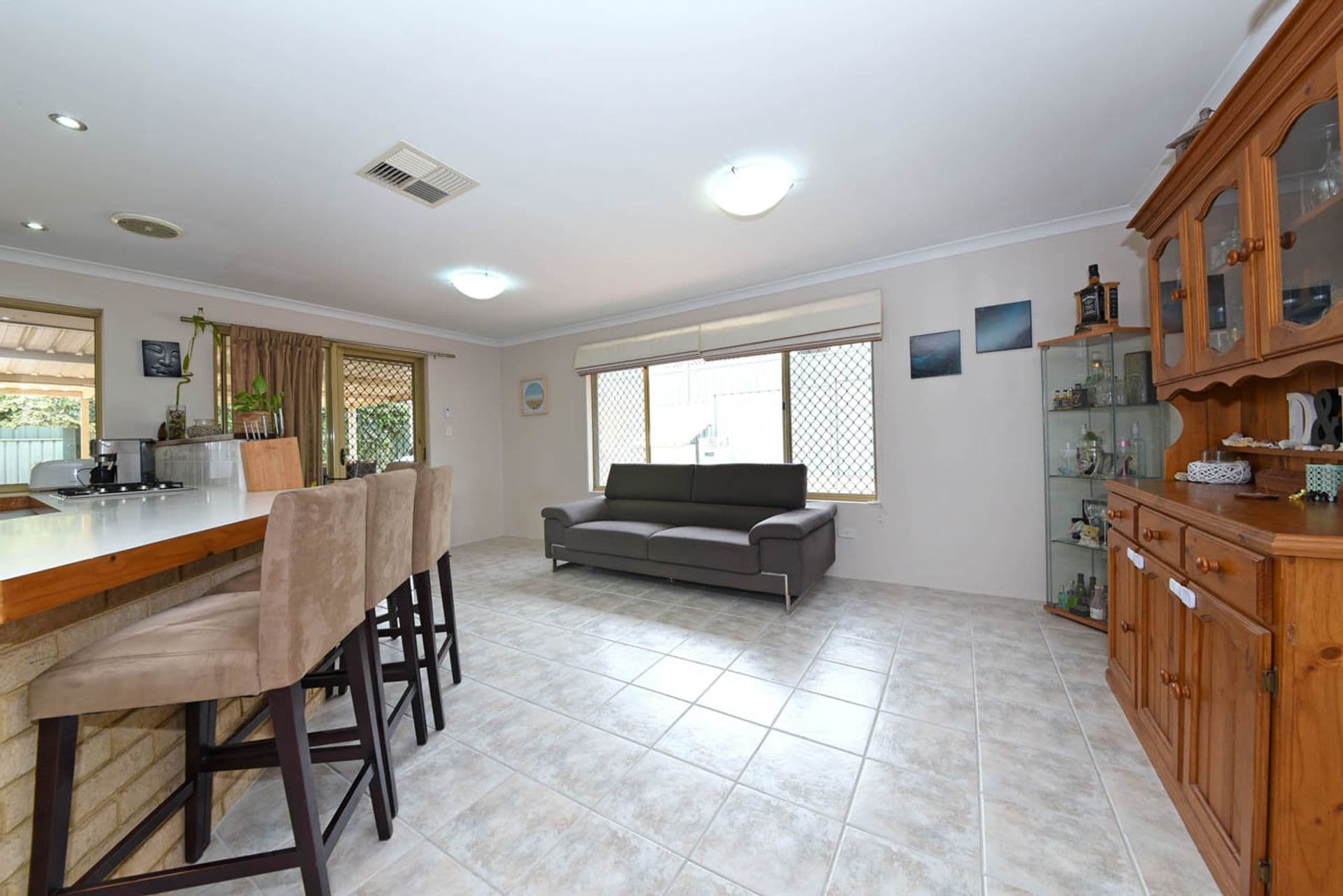 15 Serpentine Gardens, Clarkson, WA, 6030, Clarkson - Thumbnail 8