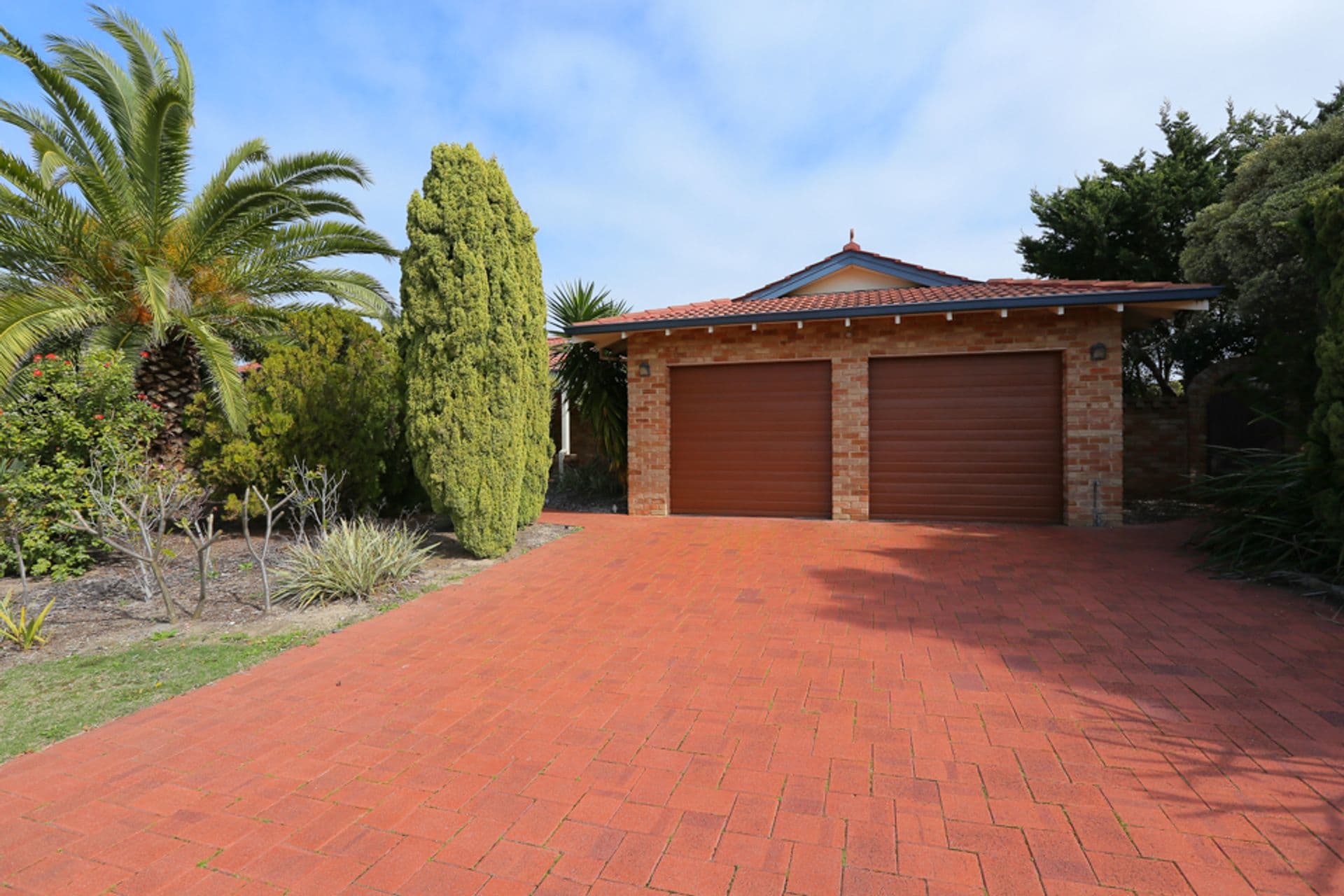 3 Caldera Close, Mindarie, WA, 6030, Mindarie - Thumbnail 2
