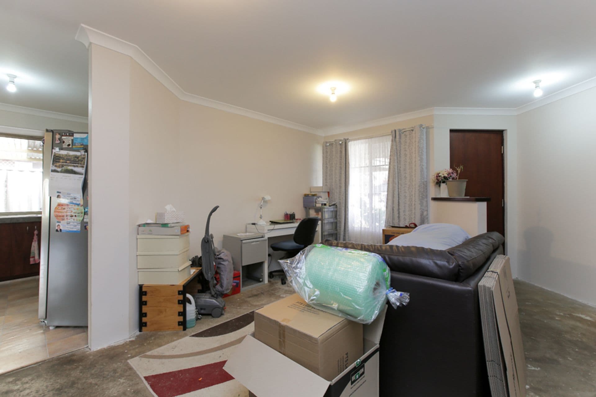 22 Botany Avenue, Redlynch, QLD, 4870, Redlynch - Thumbnail 2