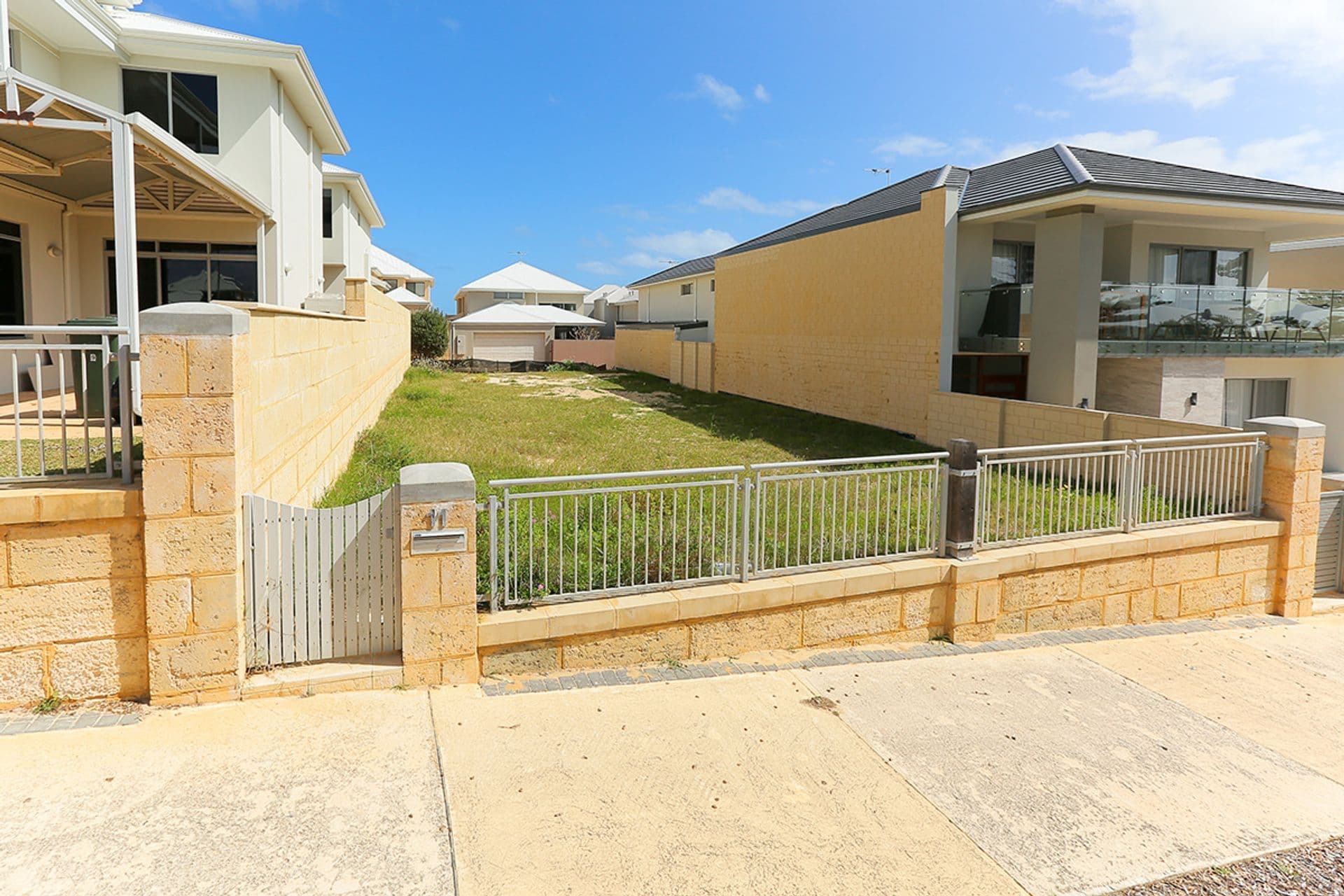 11 Salford Promenade, Mindarie, WA, 6030, Mindarie - Image 1