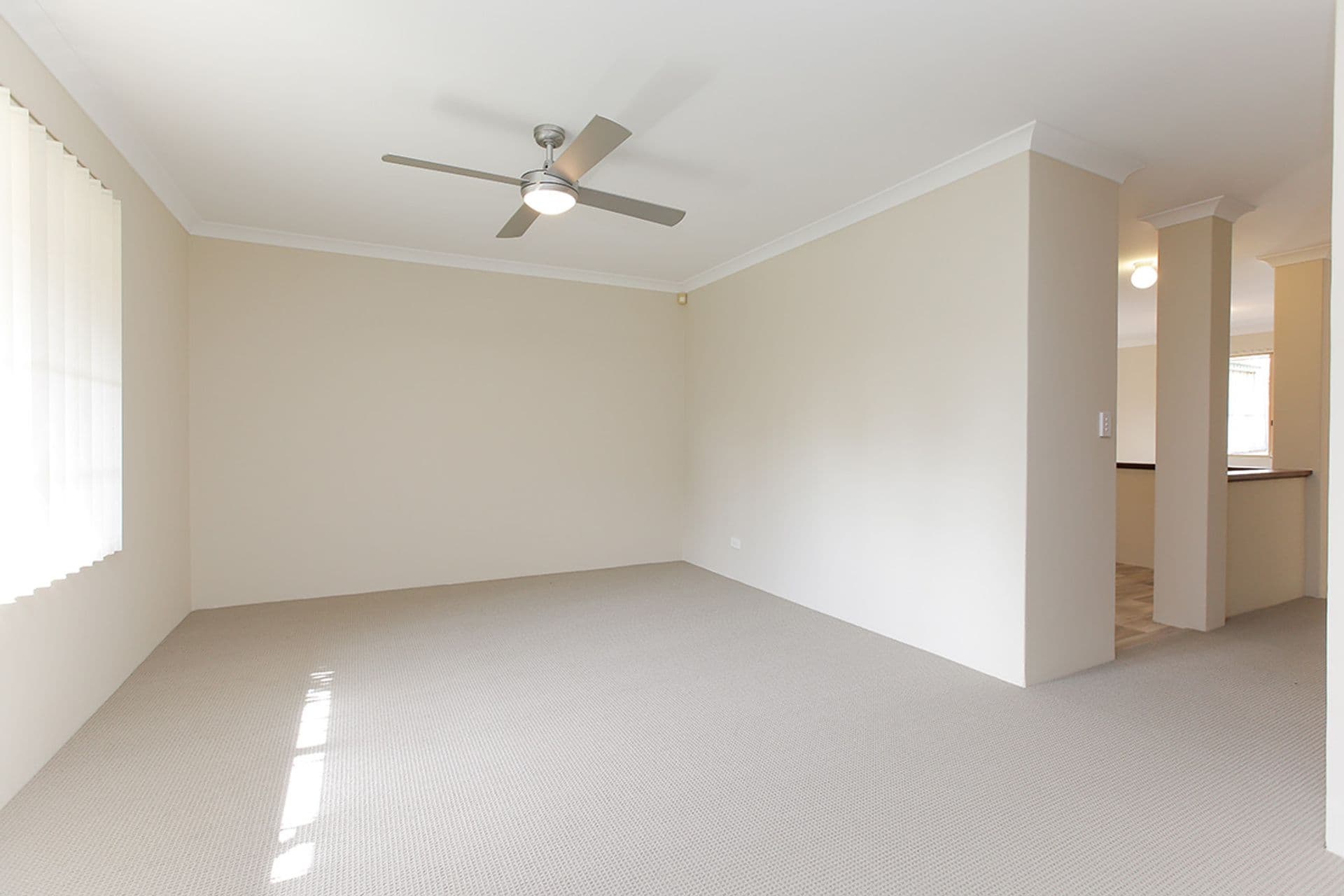 44 Carberry Square, Clarkson, WA, 6030, Clarkson - Thumbnail 4