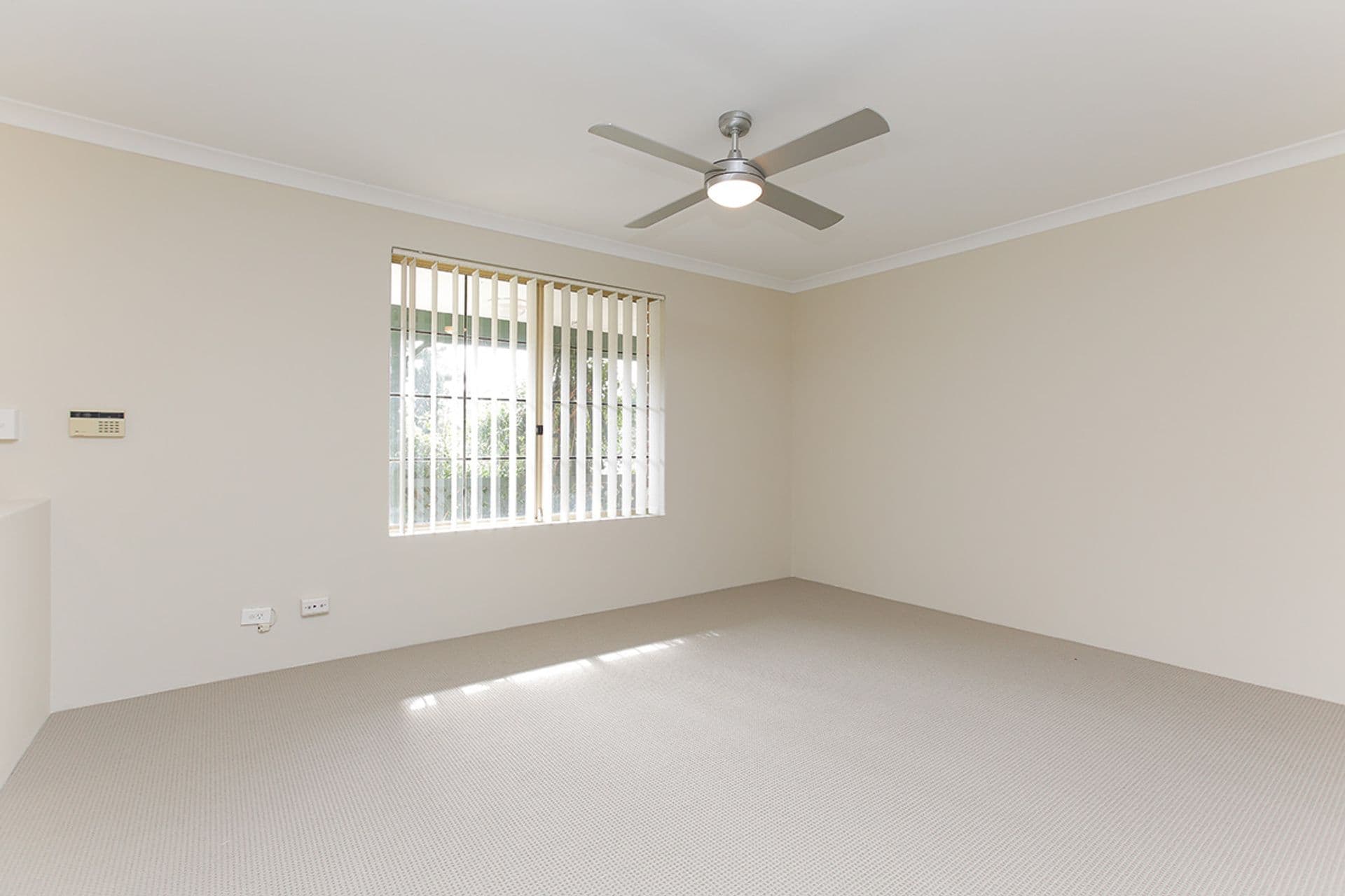 44 Carberry Square, Clarkson, WA, 6030, Clarkson - Thumbnail 3
