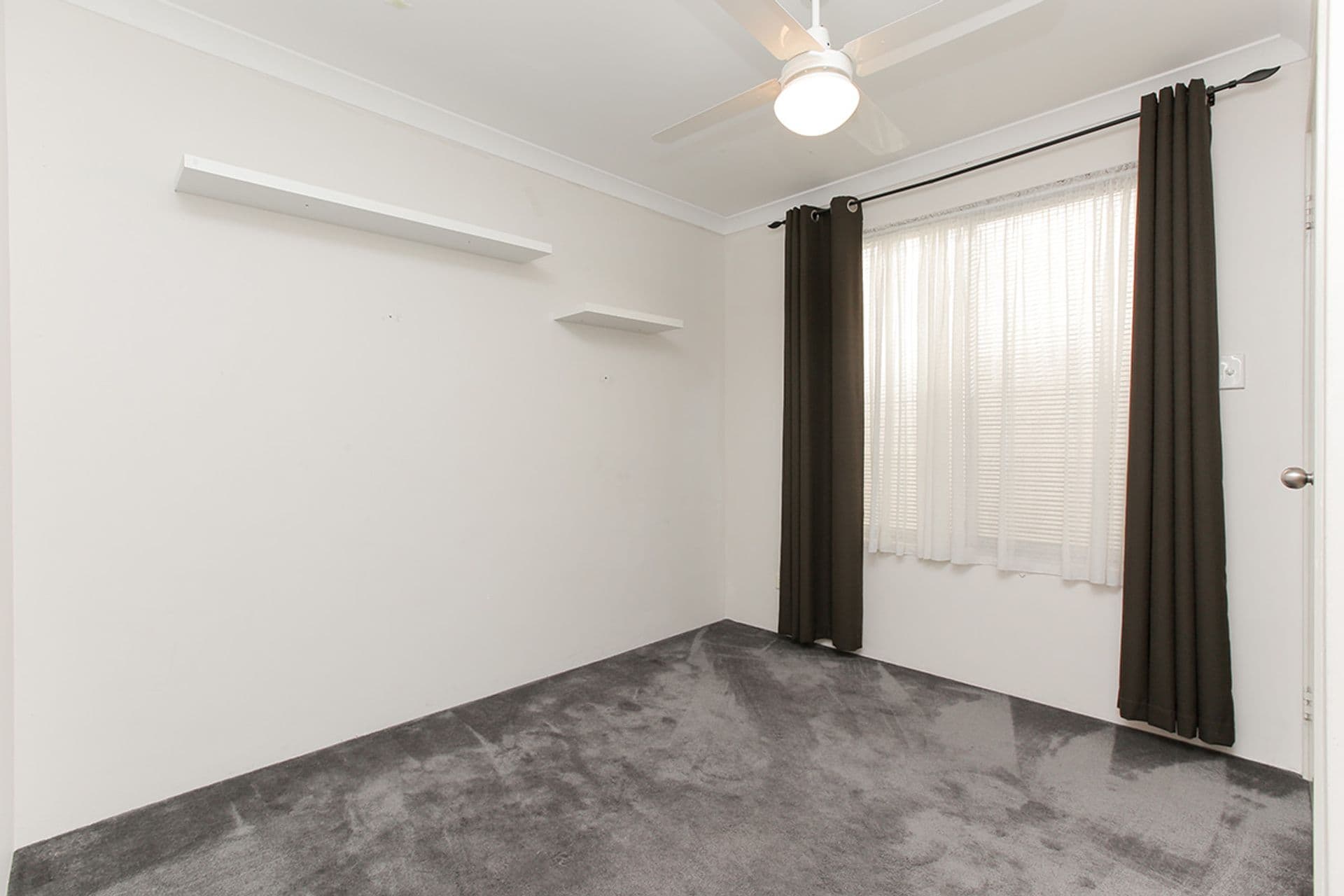 4B Lorimer Street, Clarkson, WA, 6030, Clarkson - Thumbnail 5
