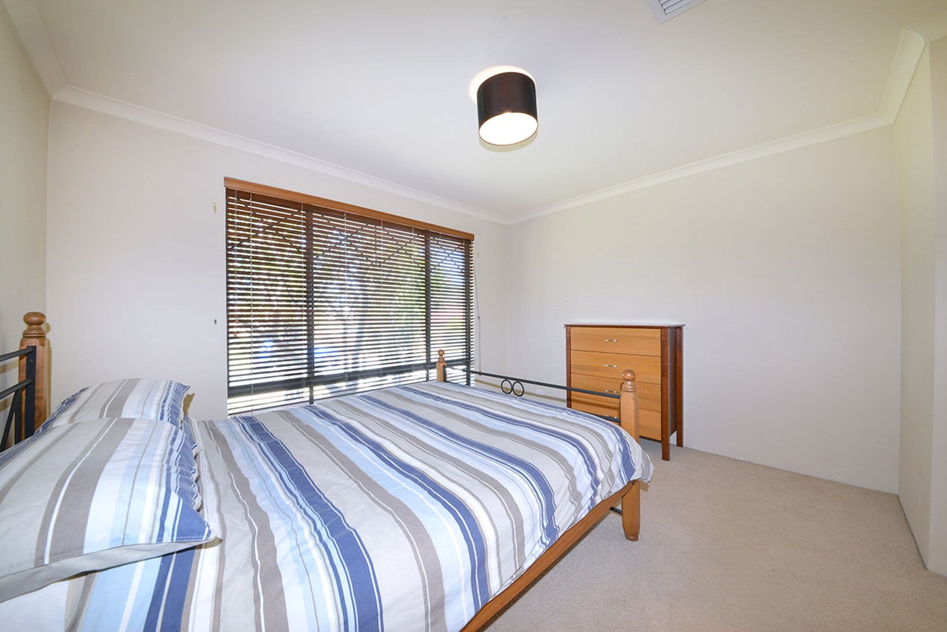 33 Tauranga Retreat, Mindarie, WA, 6030, Mindarie - Thumbnail 4