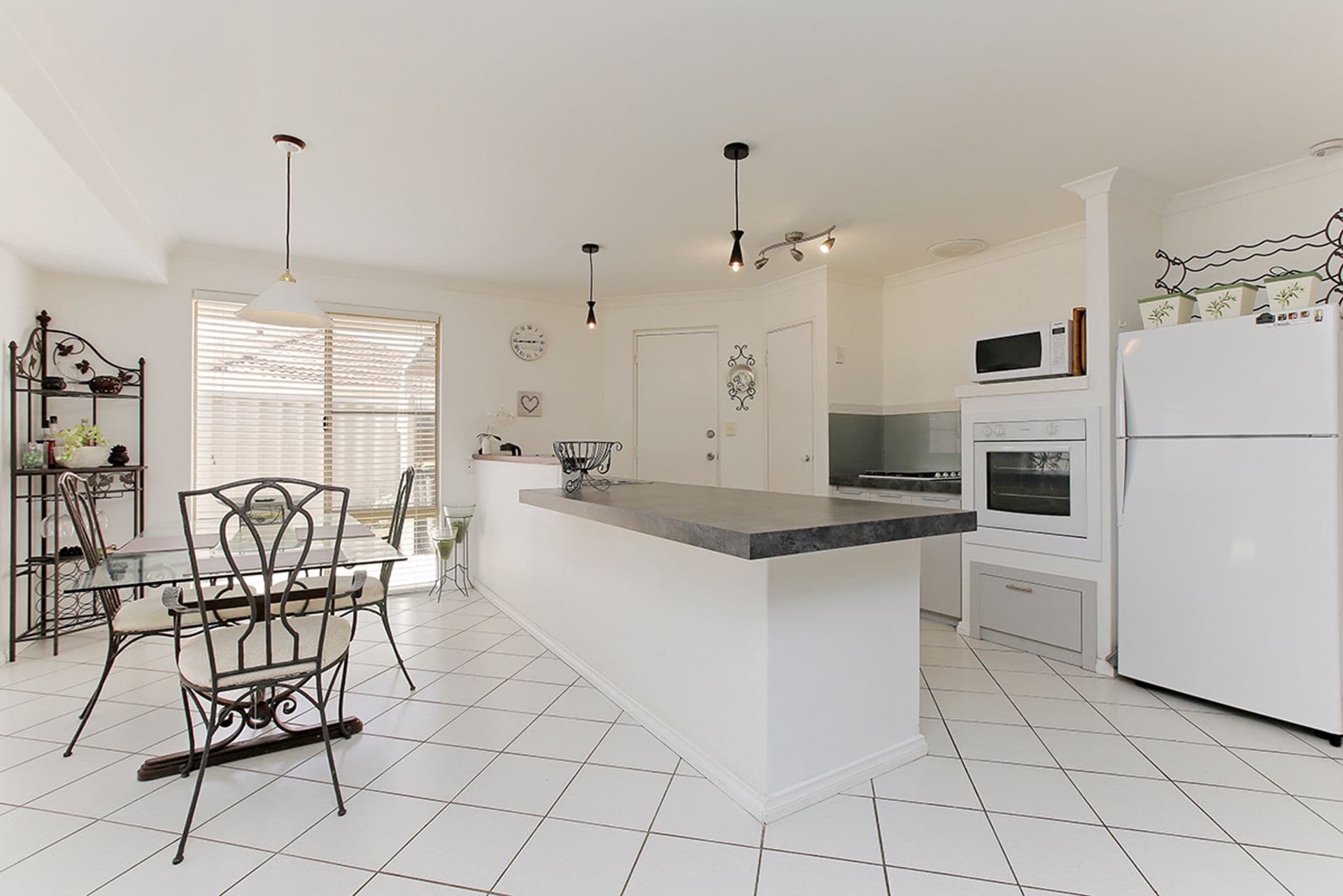 Unit 1, Ocean Keys Commercial Centre, 1868 Marmion Avenue, Clarkson, WA, 6030, Clarkson - Thumbnail 5