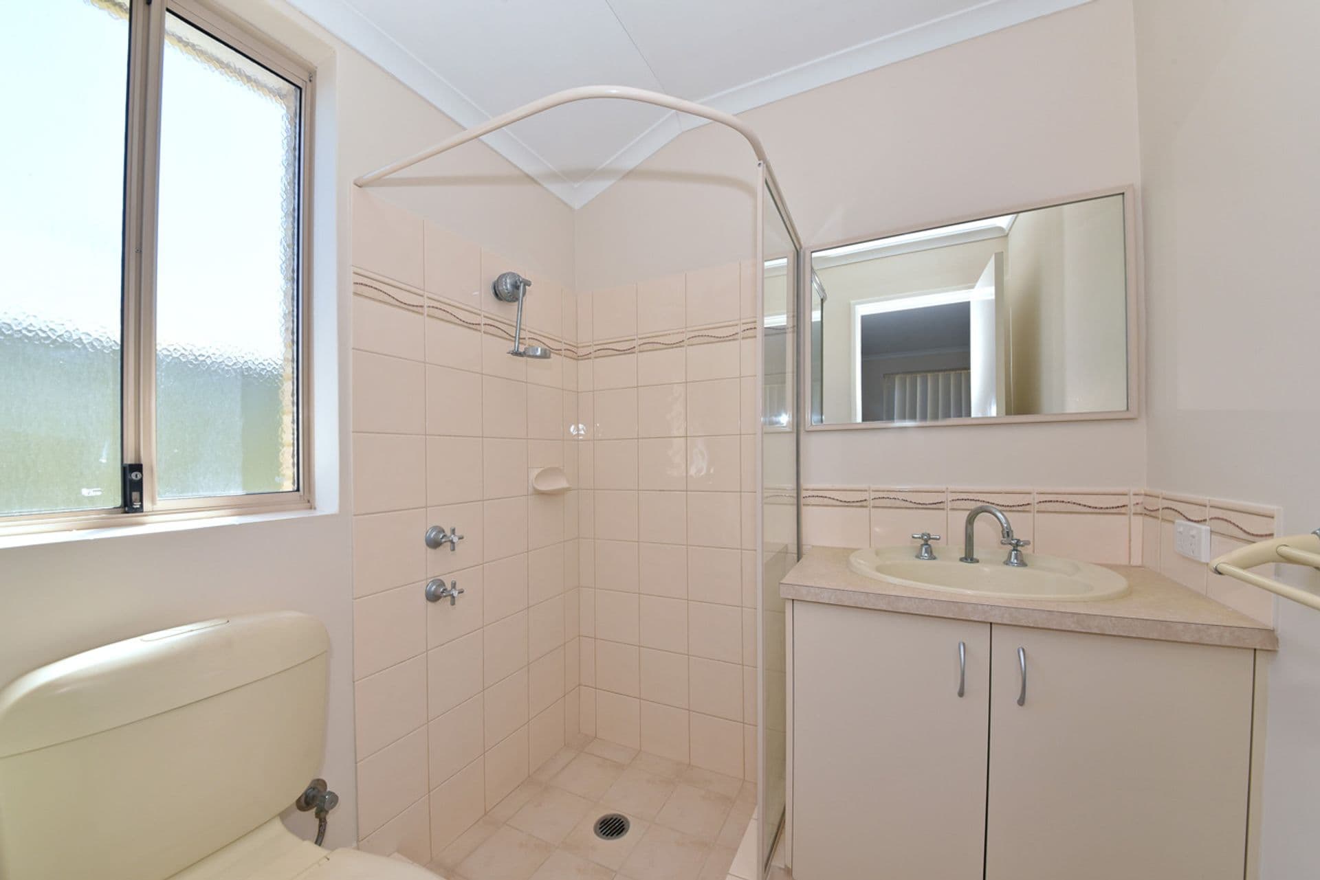 22 Grand Paradiso Parade, Merriwa, WA, 6030, Merriwa - Thumbnail 6