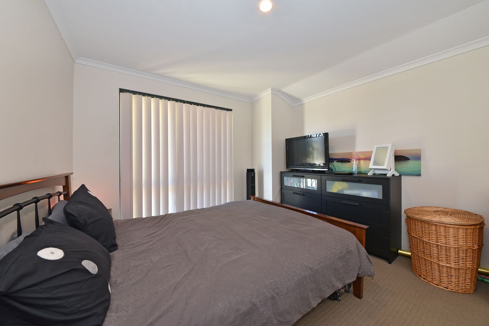 193 Baltimore Parade, Merriwa, WA, 6030, Merriwa - Thumbnail 2