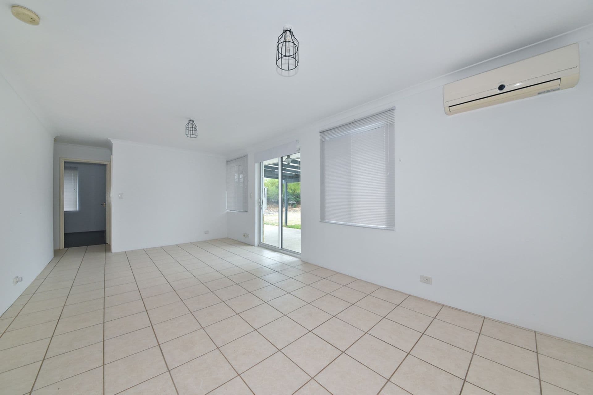 Unit 1, Ocean Keys Commercial Centre, 1868 Marmion Avenue, Clarkson, WA, 6030, Clarkson - Thumbnail 8