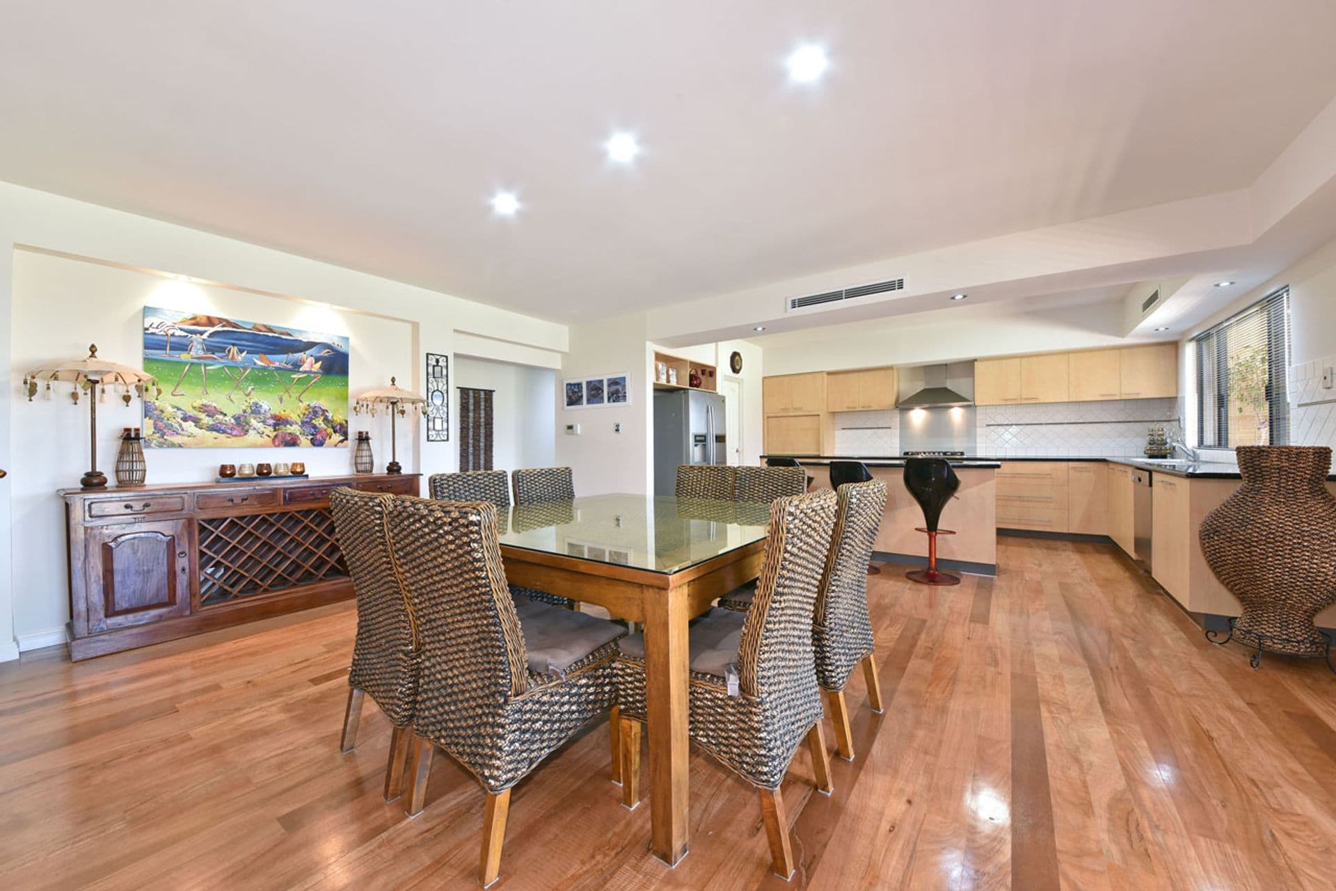 20 Baton Rouge Drive, Mindarie, WA, 6030, Mindarie - Thumbnail 3