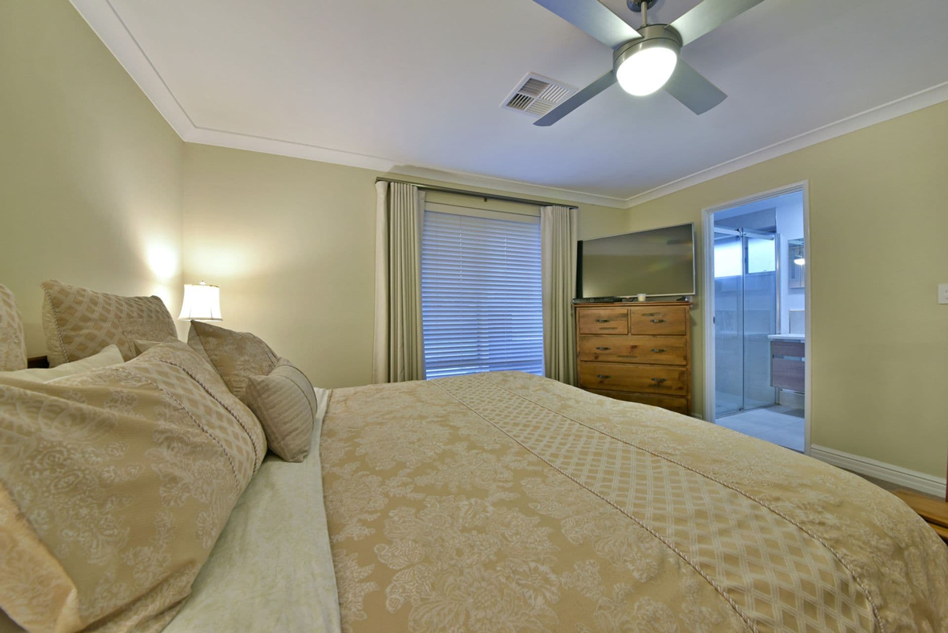 60 Stonehaven Parade, Kinross, WA, 6028, Kinross - Thumbnail 5