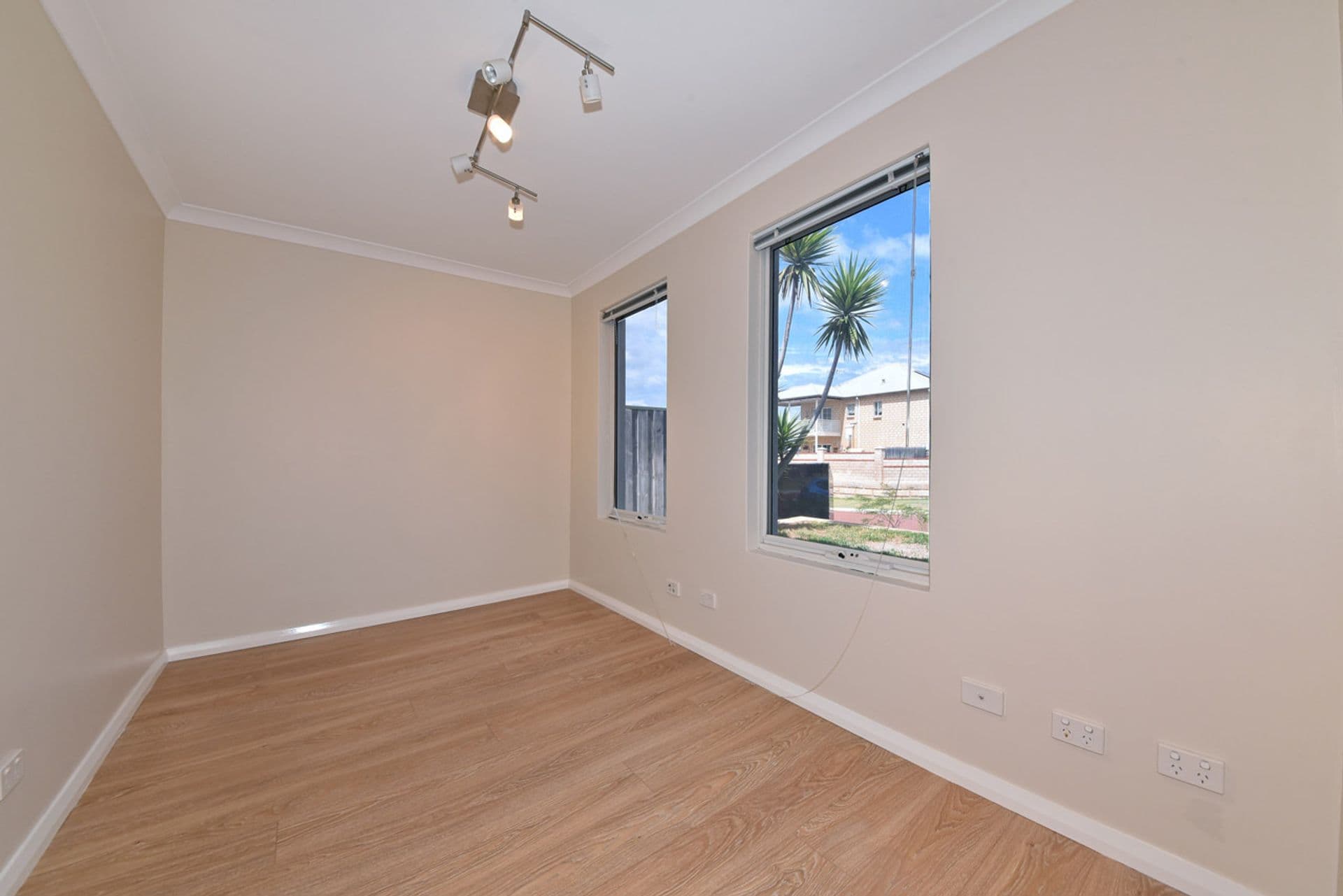 12 Doddington Way, Quinns Rocks, WA, 6030, Quinns Rocks - Thumbnail 5