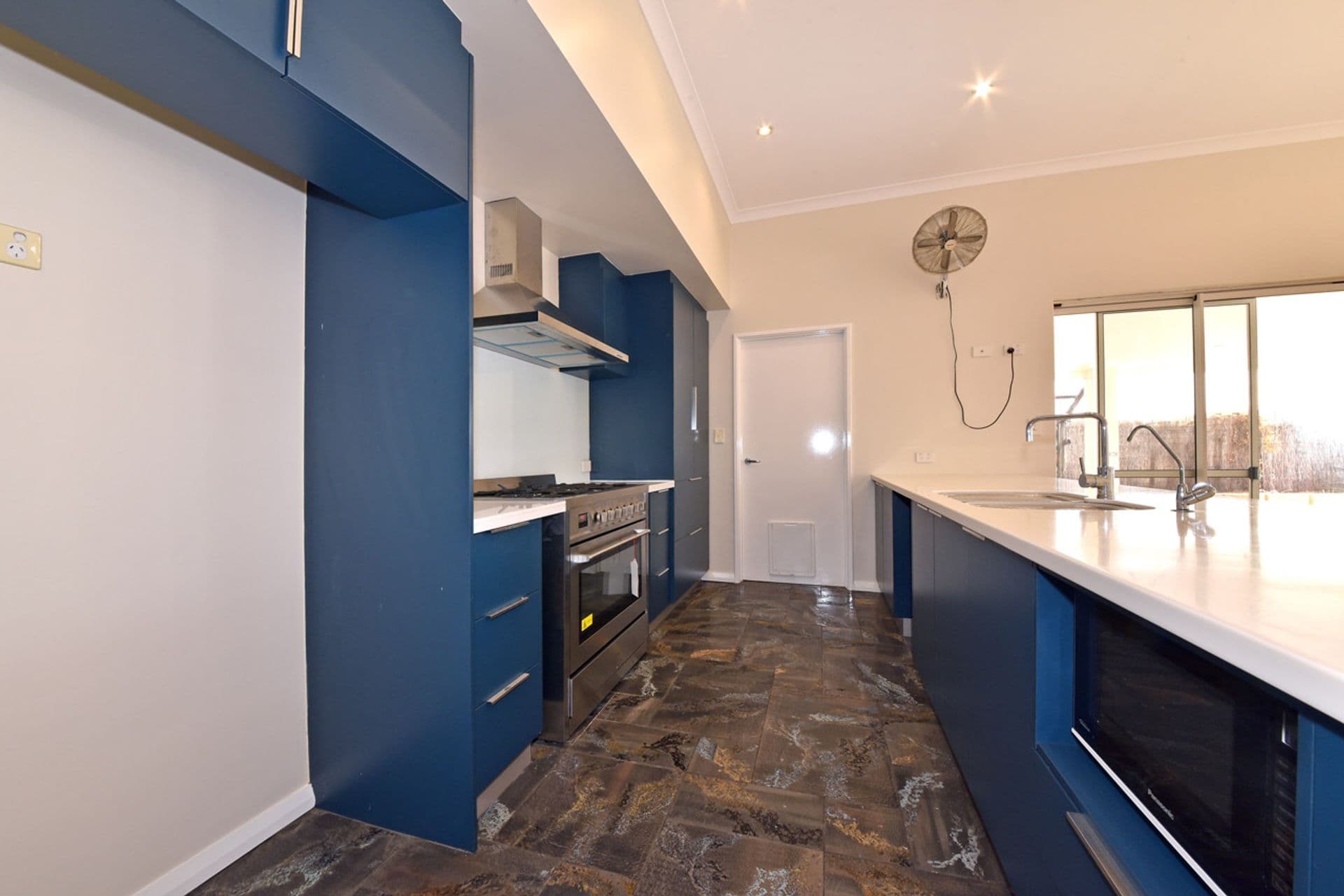 12 Doddington Way, Quinns Rocks, WA, 6030, Quinns Rocks - Thumbnail 7