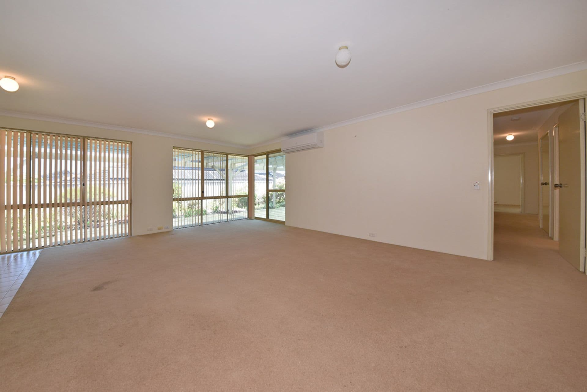 11 Carnarvon Rise, Ocean Reef, WA, 6027, Ocean Reef - Thumbnail 8