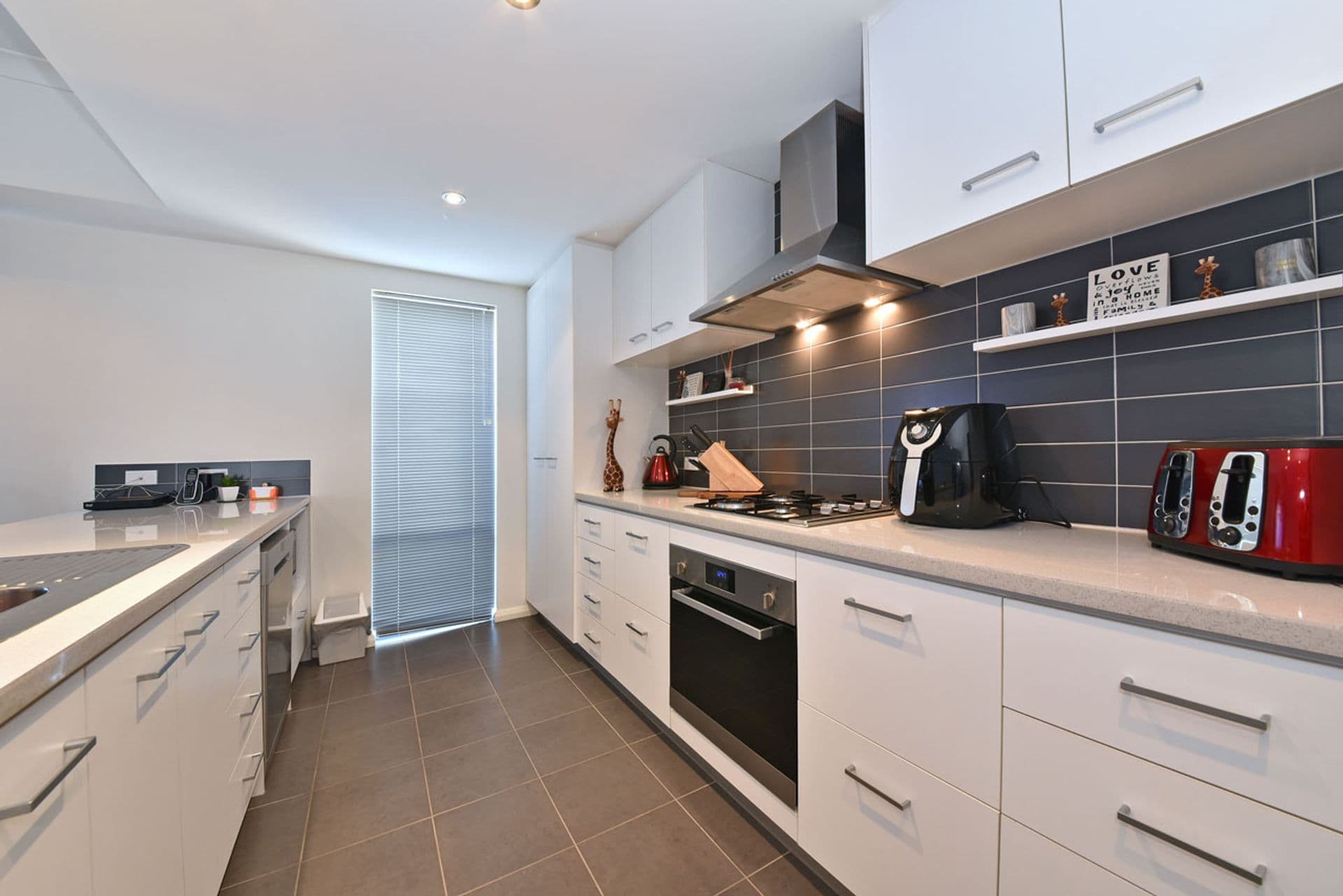 8 Kitson Turn, Clarkson, WA, 6030, Clarkson - Thumbnail 8