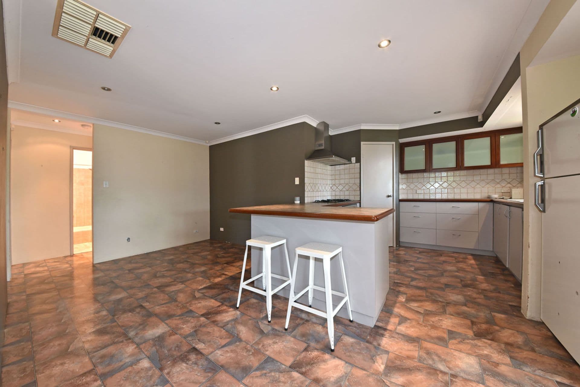 4 Calabar Court, Merriwa, WA, 6030, Merriwa - Thumbnail 8