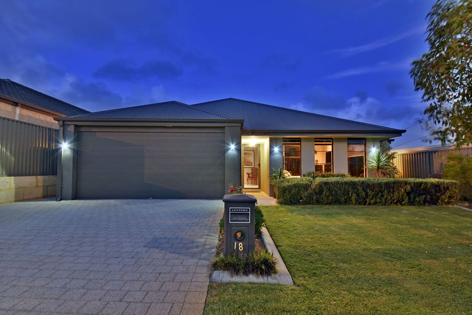 18 Columbia Crescent, Alkimos, WA, 6038, Alkimos - Image 1