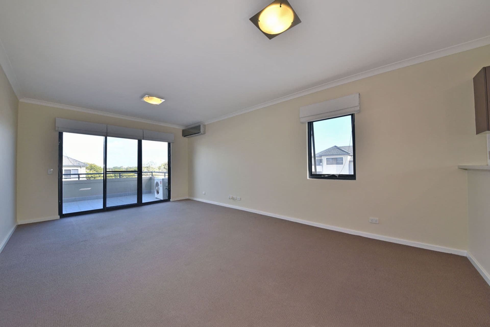 64/12 Citadel Way, Currambine, WA, 6028, Currambine - Thumbnail 2