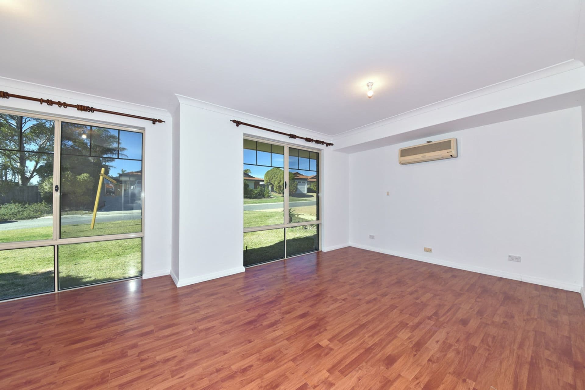 6 Lenswood Retreat, Clarkson, WA, 6030, Clarkson - Thumbnail 4