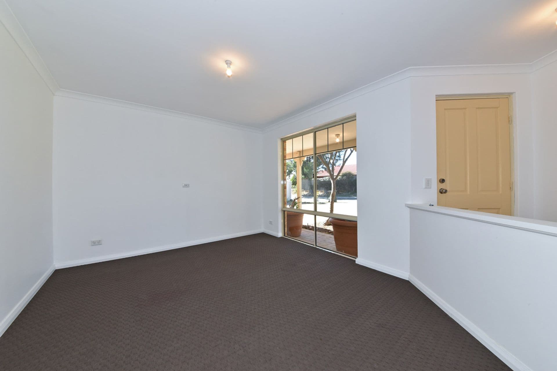 6 Lenswood Retreat, Clarkson, WA, 6030, Clarkson - Thumbnail 2