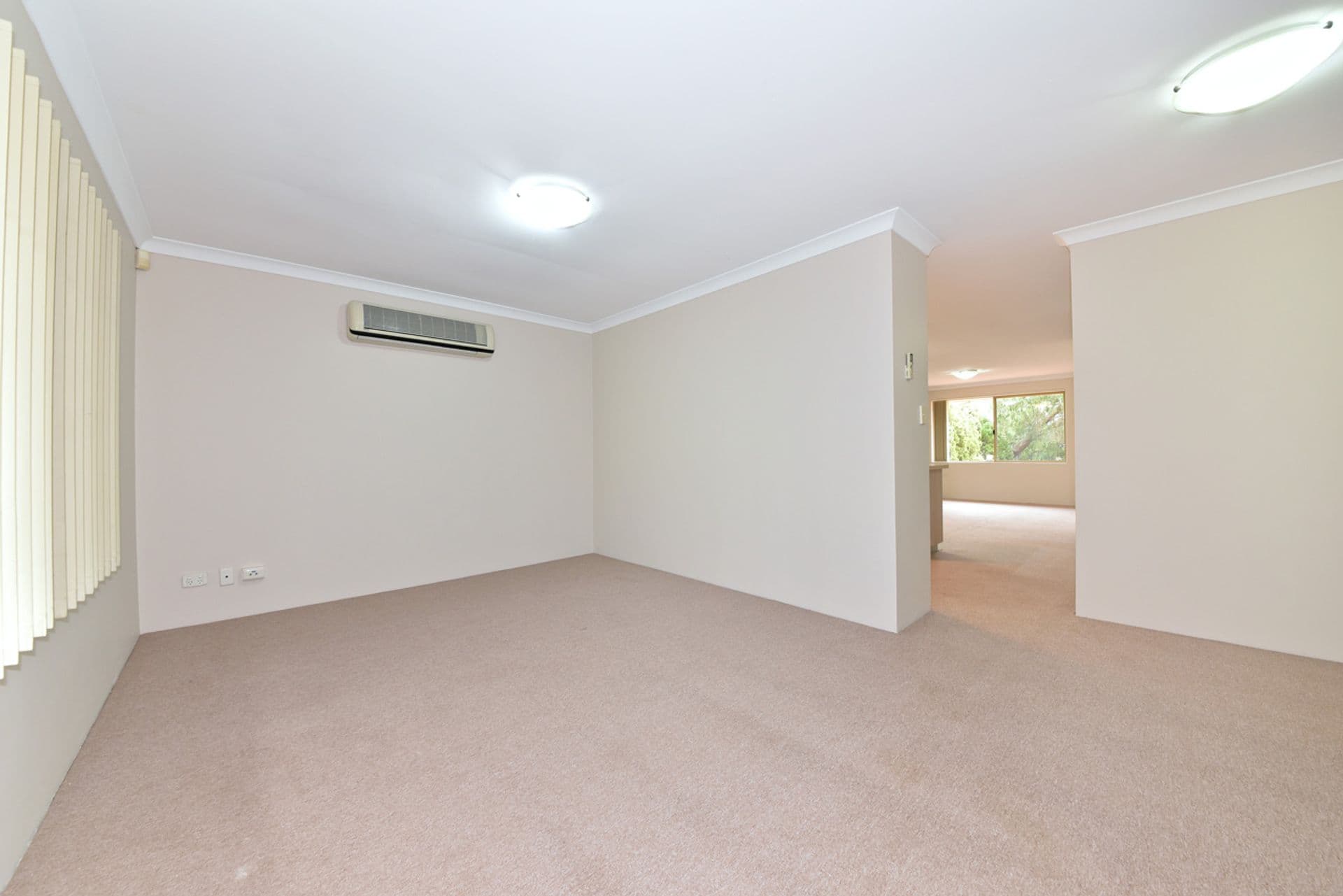 24 Whiston Crescent, Clarkson, WA, 6030, Clarkson - Thumbnail 4