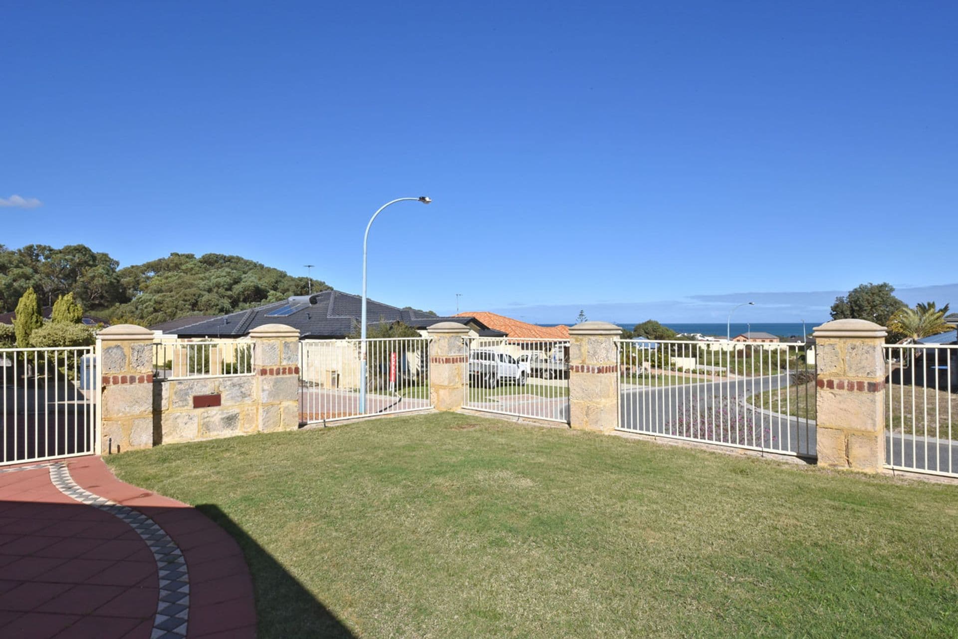 12 Bass Chase, Yanchep, WA, 6035, Yanchep - Thumbnail 2