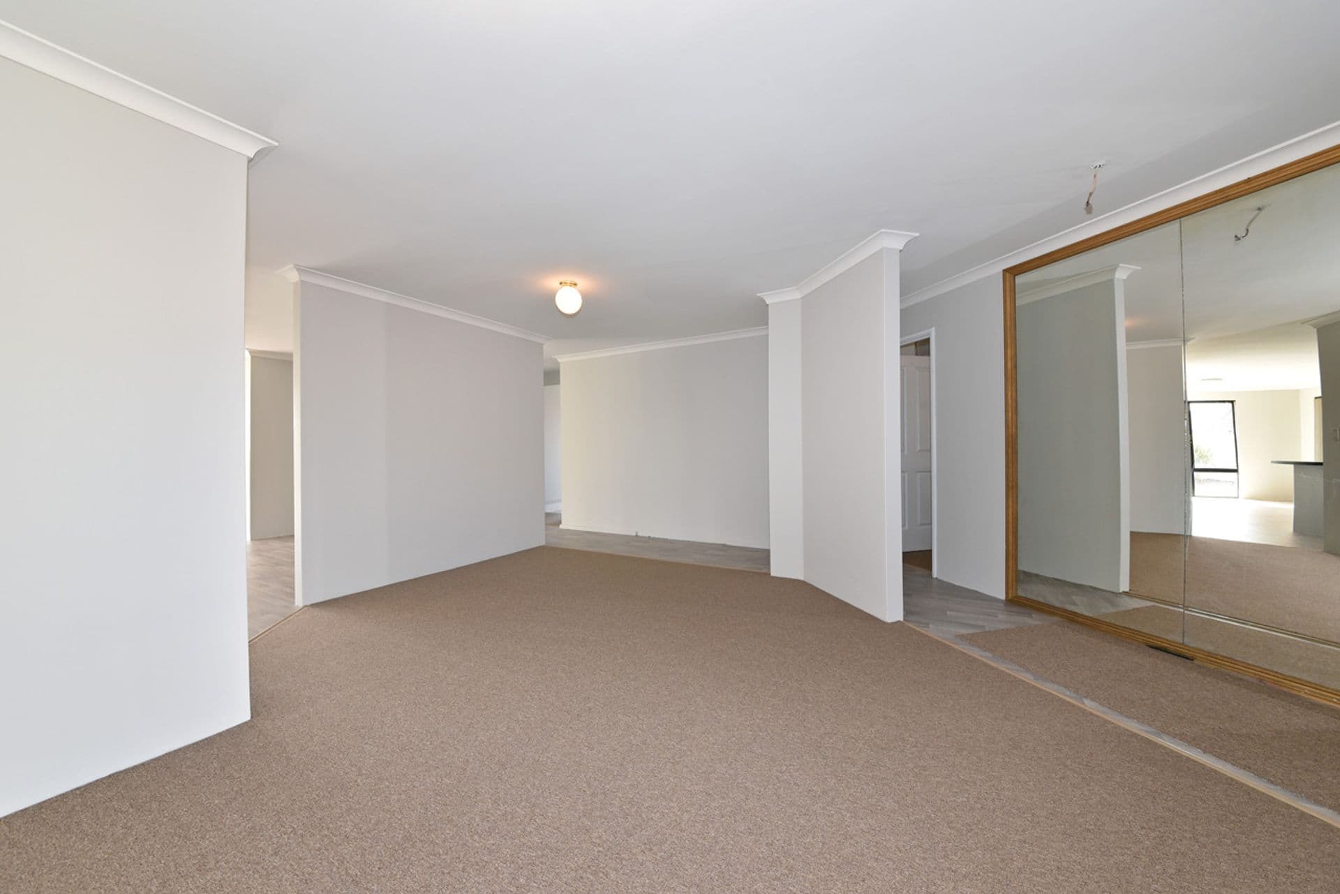 27 Kilmarnock Loop, Kinross, WA, 6028, Kinross - Thumbnail 3