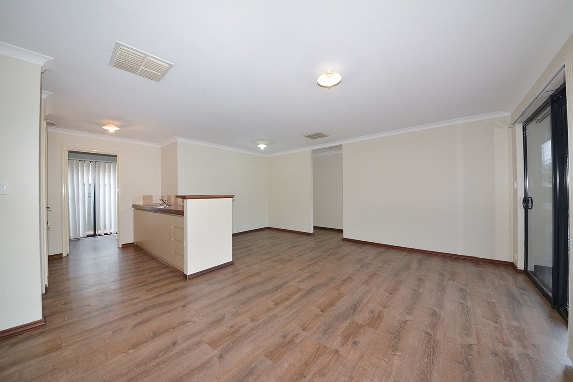 6 Mayne Way, Merriwa, WA, 6030, Merriwa - Thumbnail 8