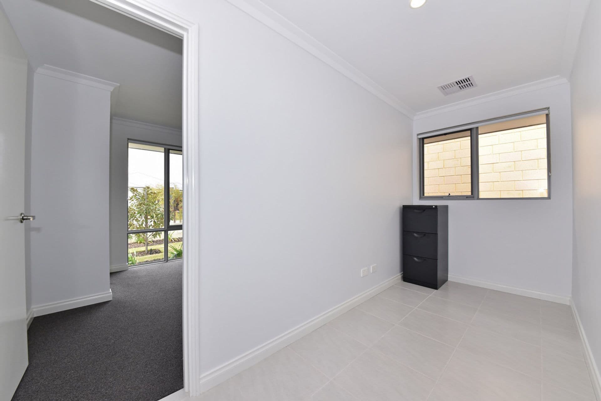 9 Cansos Street, Clarkson, WA, 6030, Clarkson - Thumbnail 4