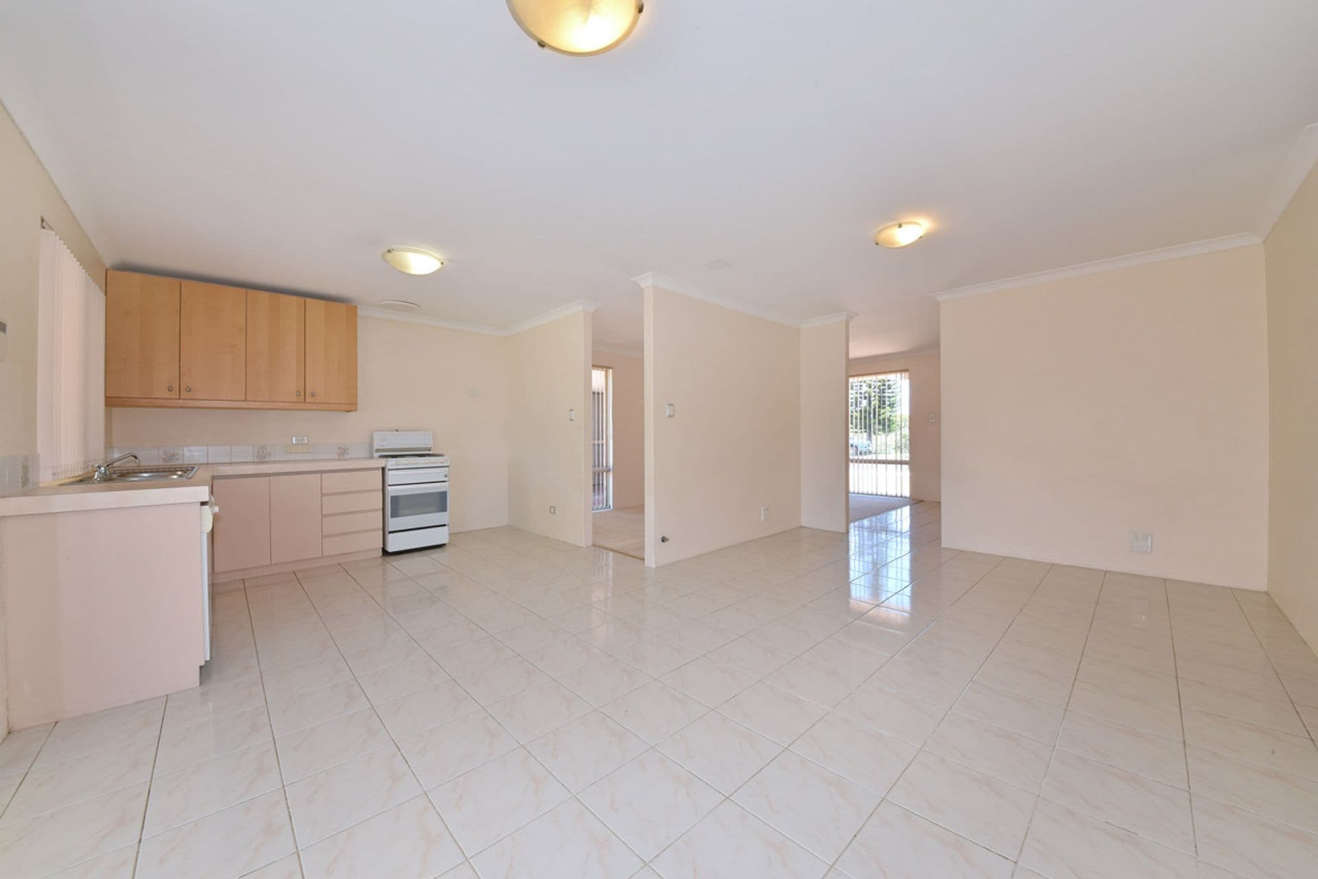 12 Morialta Avenue, Quinns Rocks, WA, 6030, Quinns Rocks - Thumbnail 5