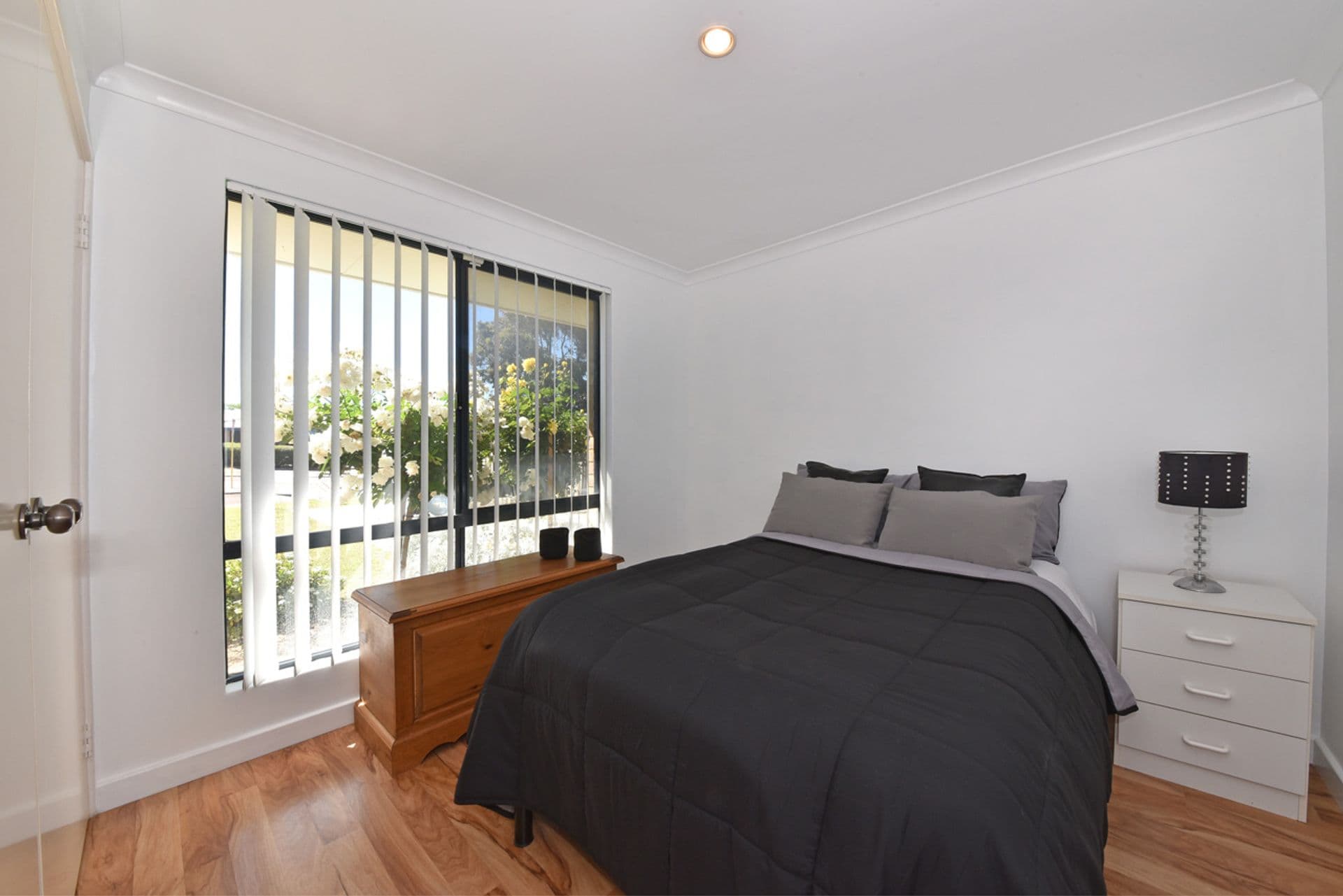 92 Roxburgh Circle, Kinross, WA, 6028, Kinross - Thumbnail 4