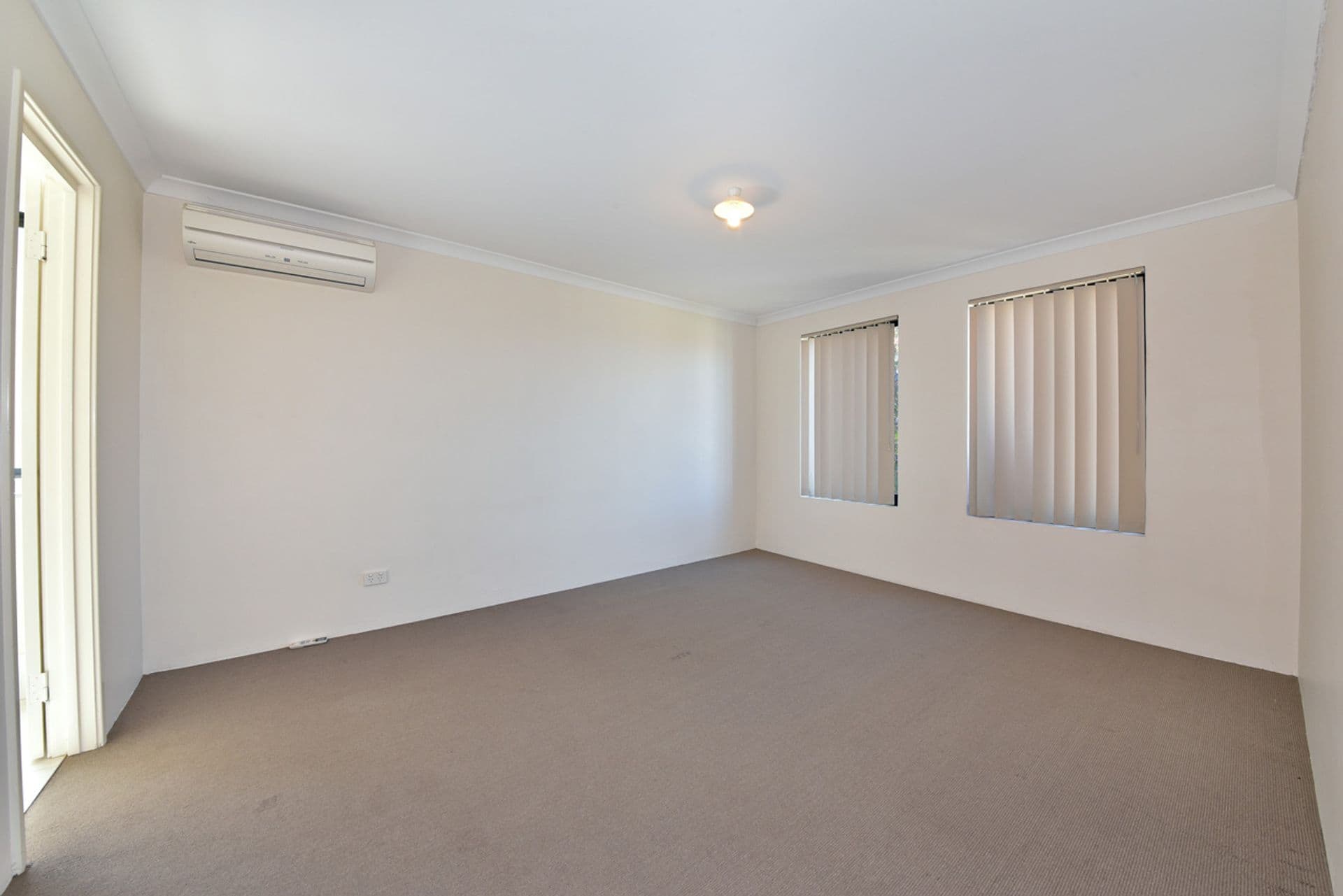 62 Somerly Drive, Clarkson, WA, 6030, Clarkson - Thumbnail 3