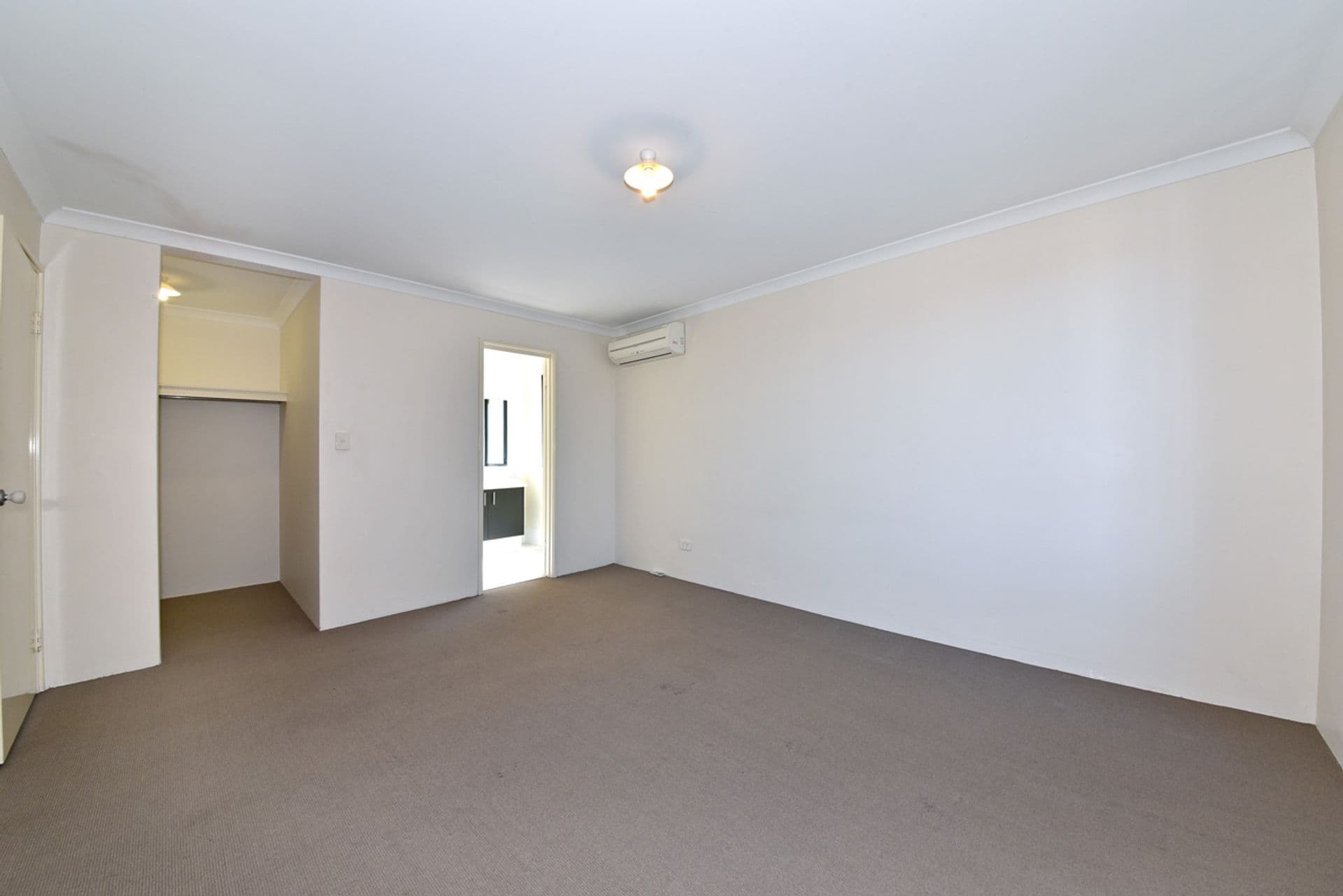 62 Somerly Drive, Clarkson, WA, 6030, Clarkson - Thumbnail 4